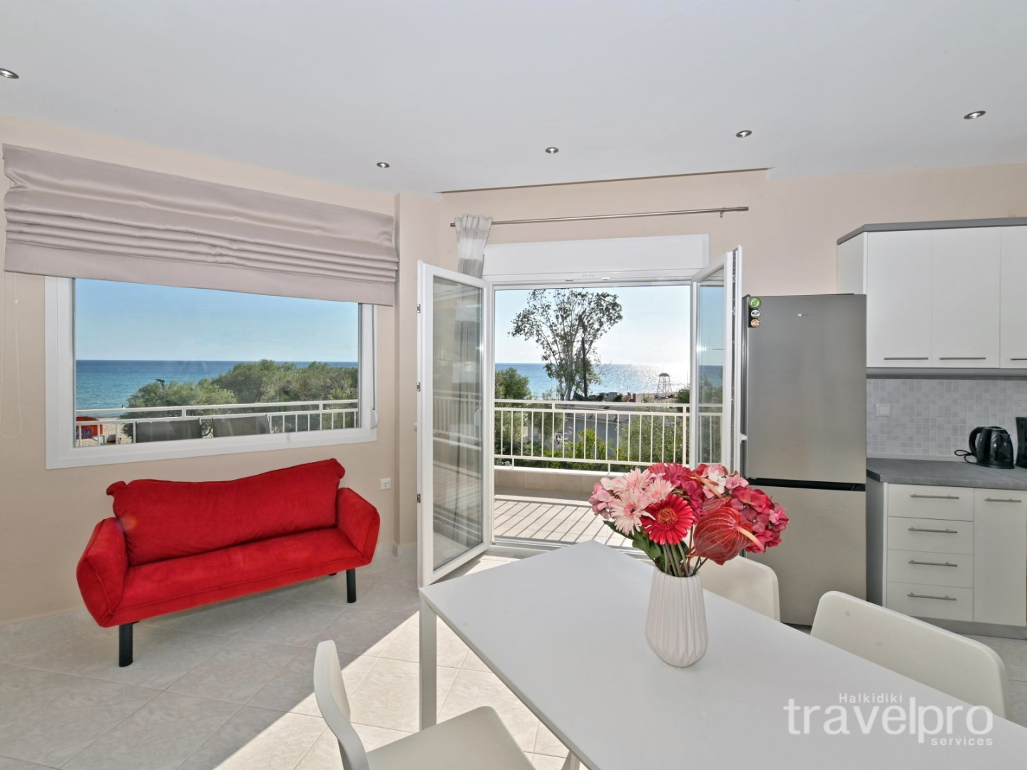 Sabbia Seafront Apartment  2 by TravelPro Serv...