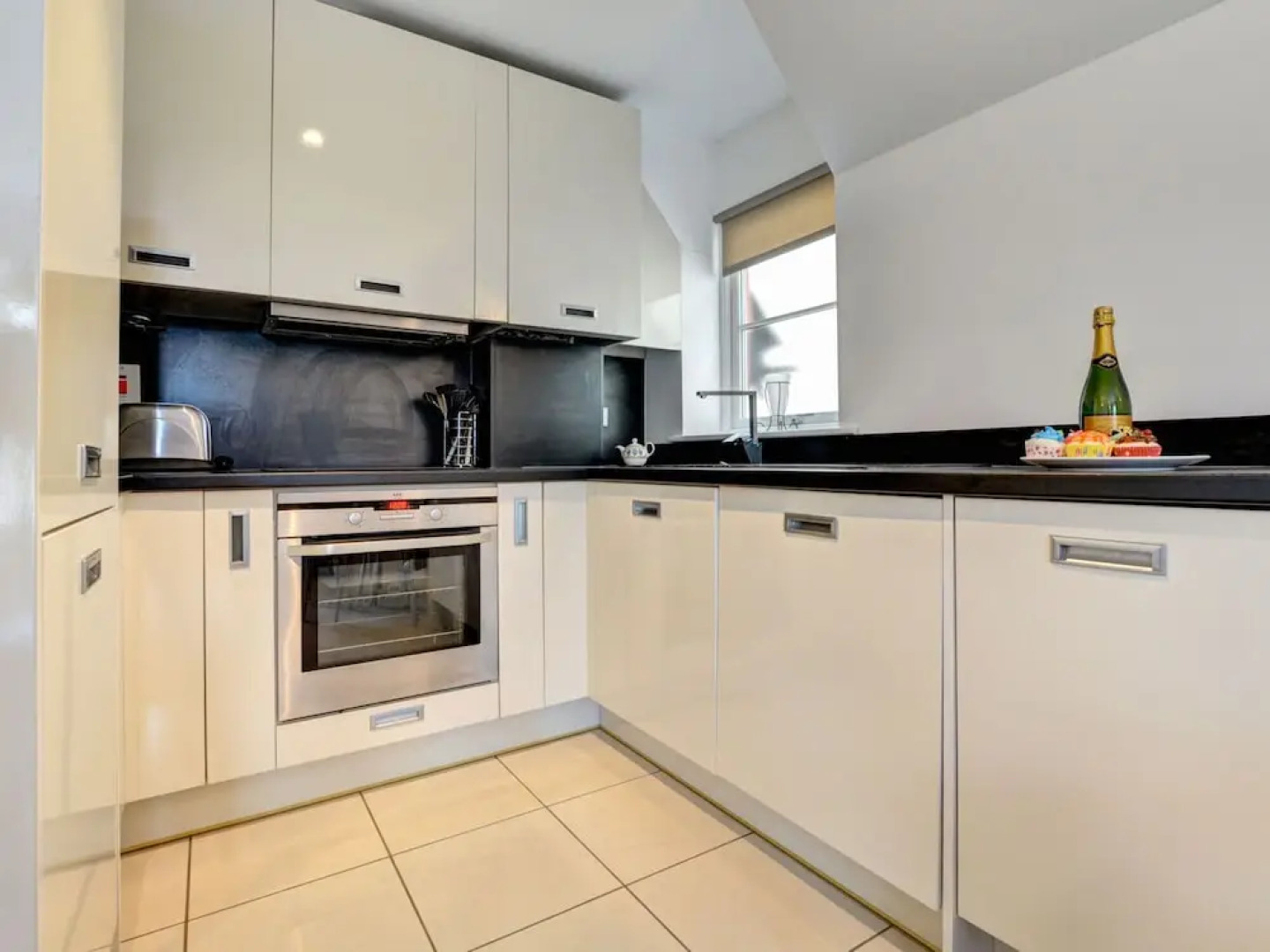 Comfy Apartment in Saundersfoot near Glen Beach