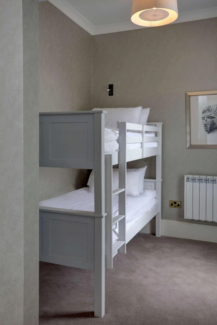 JA The Bruntsfield - Edinburgh