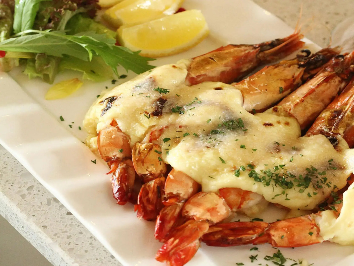 Discovery Country Suites