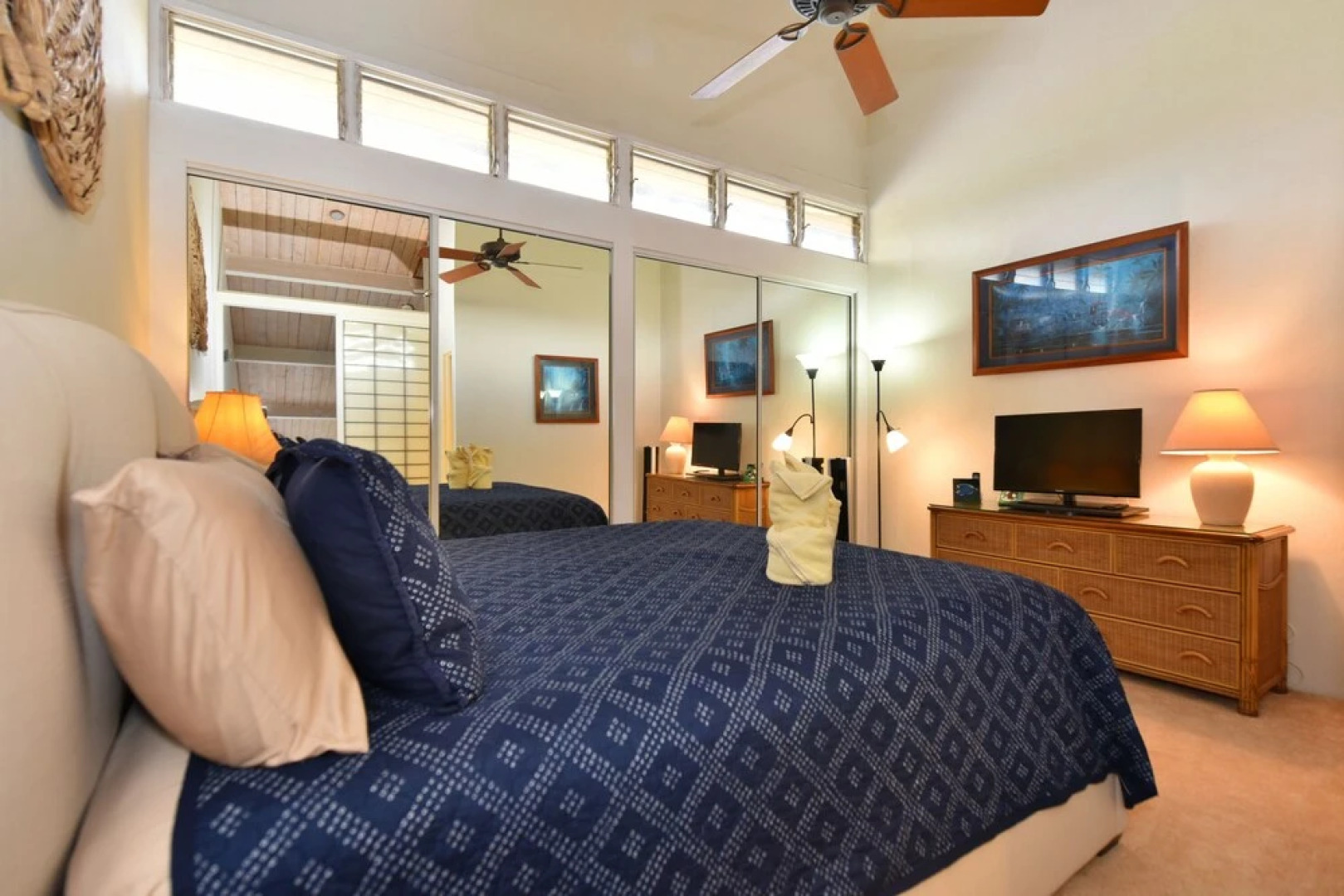 Kulakane 304 by RedAwning