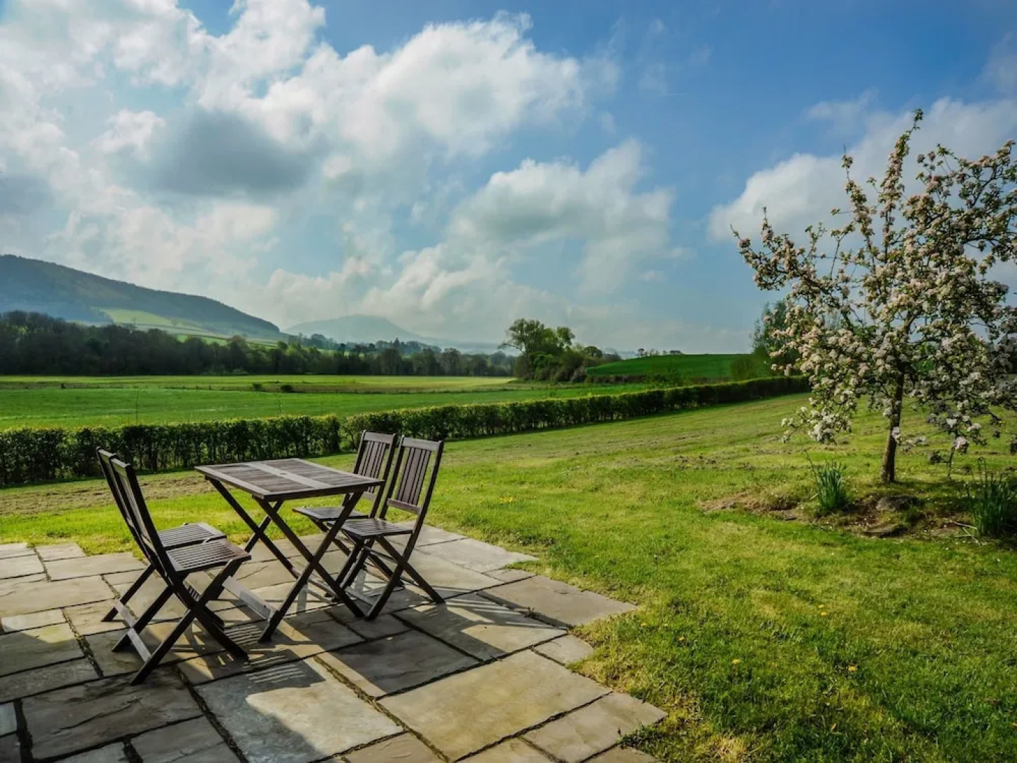 Luxury Cottage in Brecon With Garden