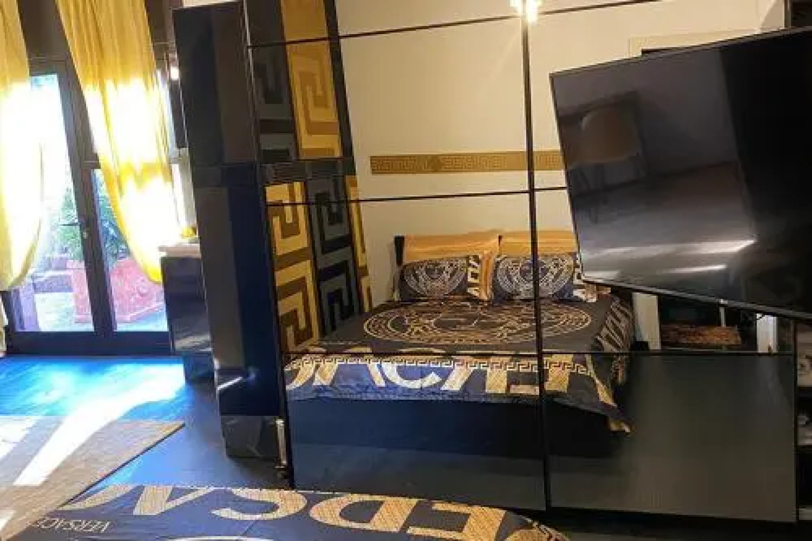 Studio residence near 5* hotel