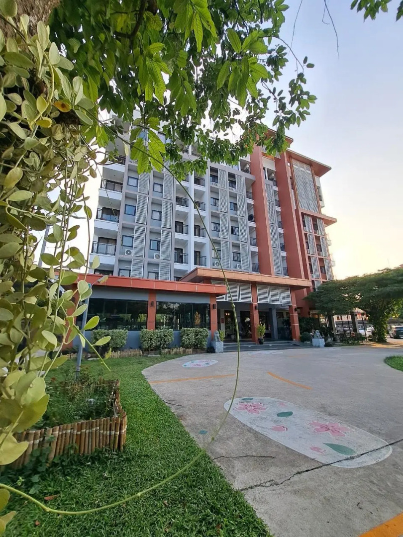 Sakura Boutique Hotel