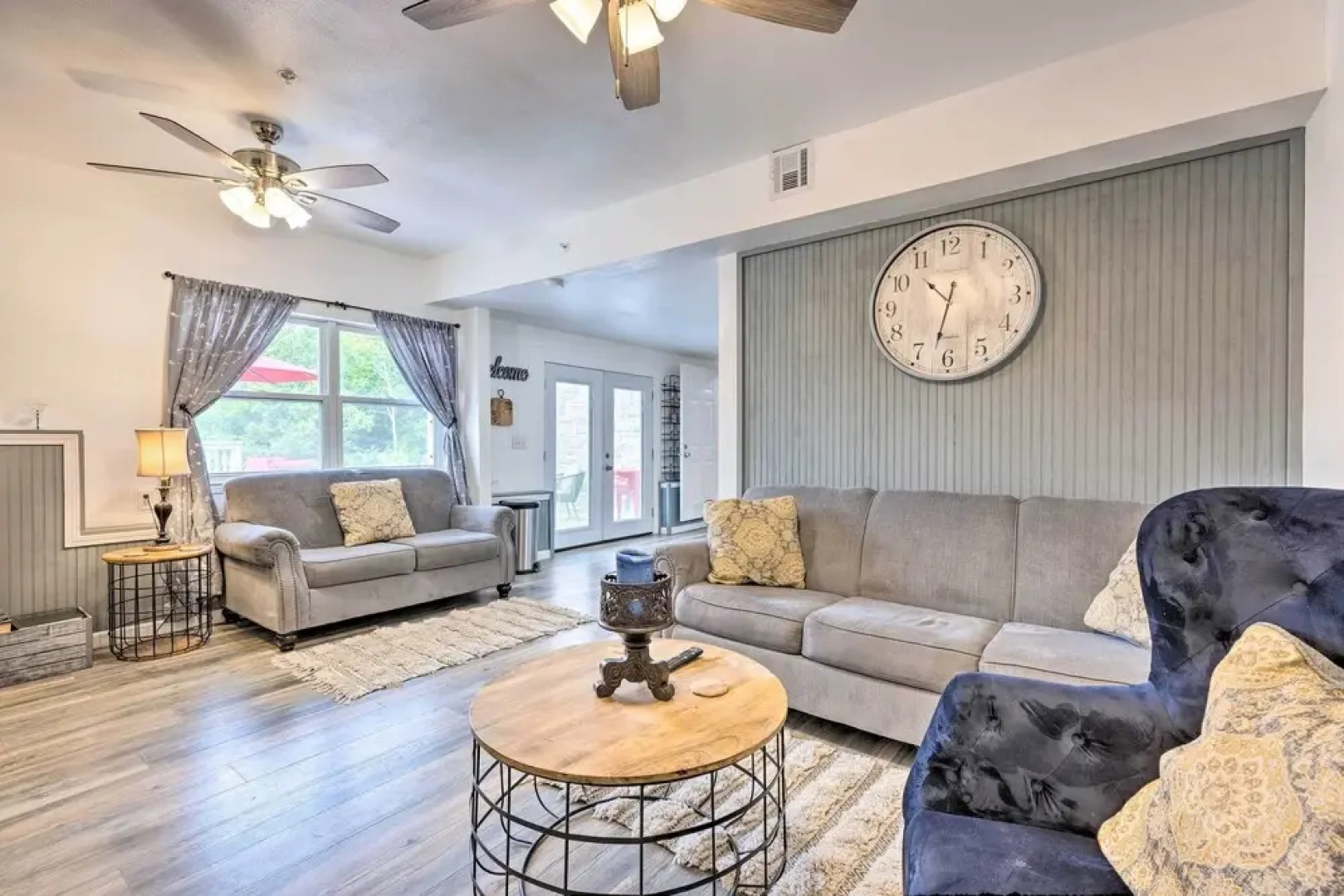 'hilltop Hideaway' Branson Home w/ Trampoline!