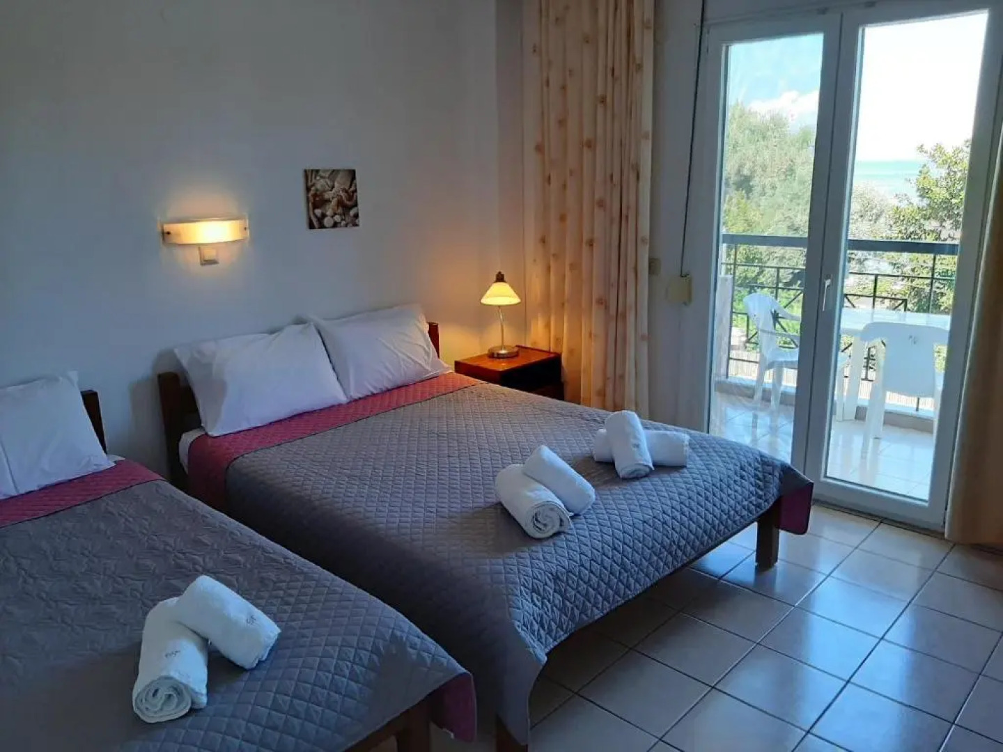 Theramvos Studios By Thomas