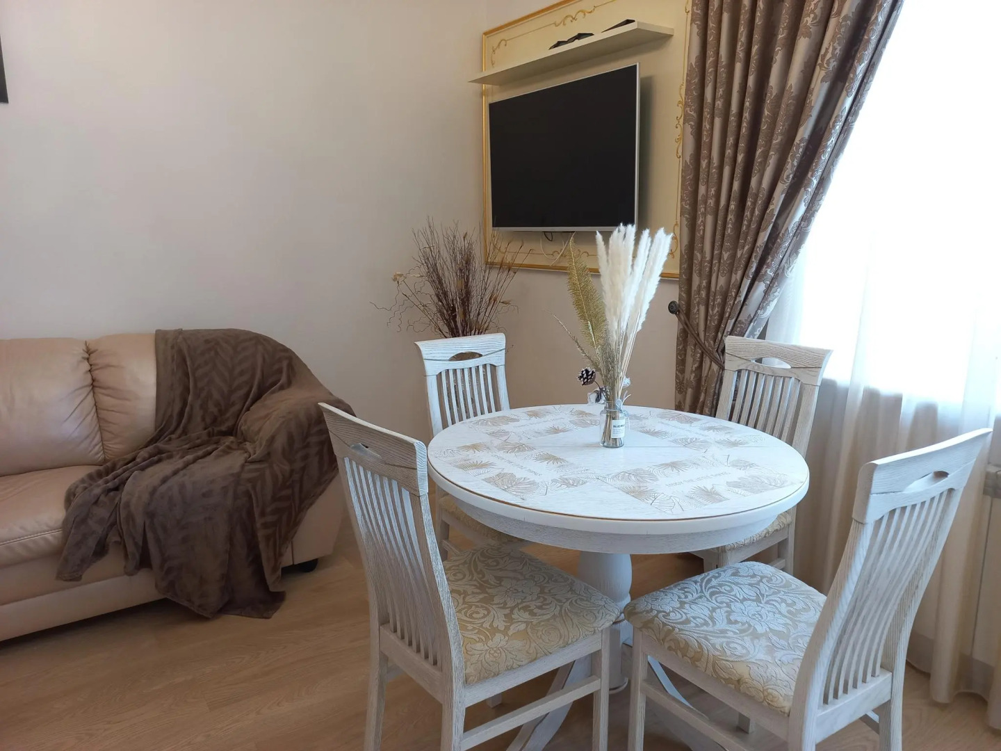 Апартаменты на проспекте Белгородского Полка 54