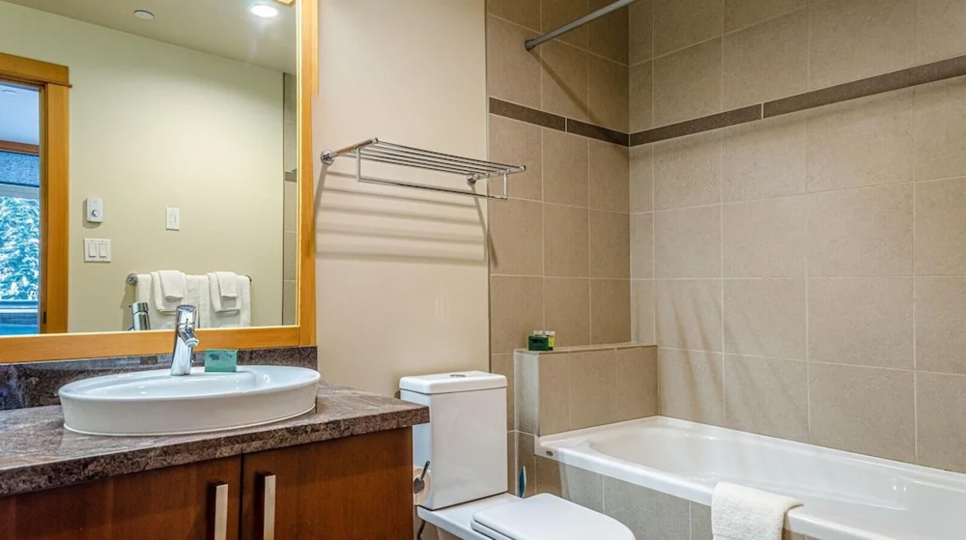 Kookaburra Lodge #303 By Bear Country