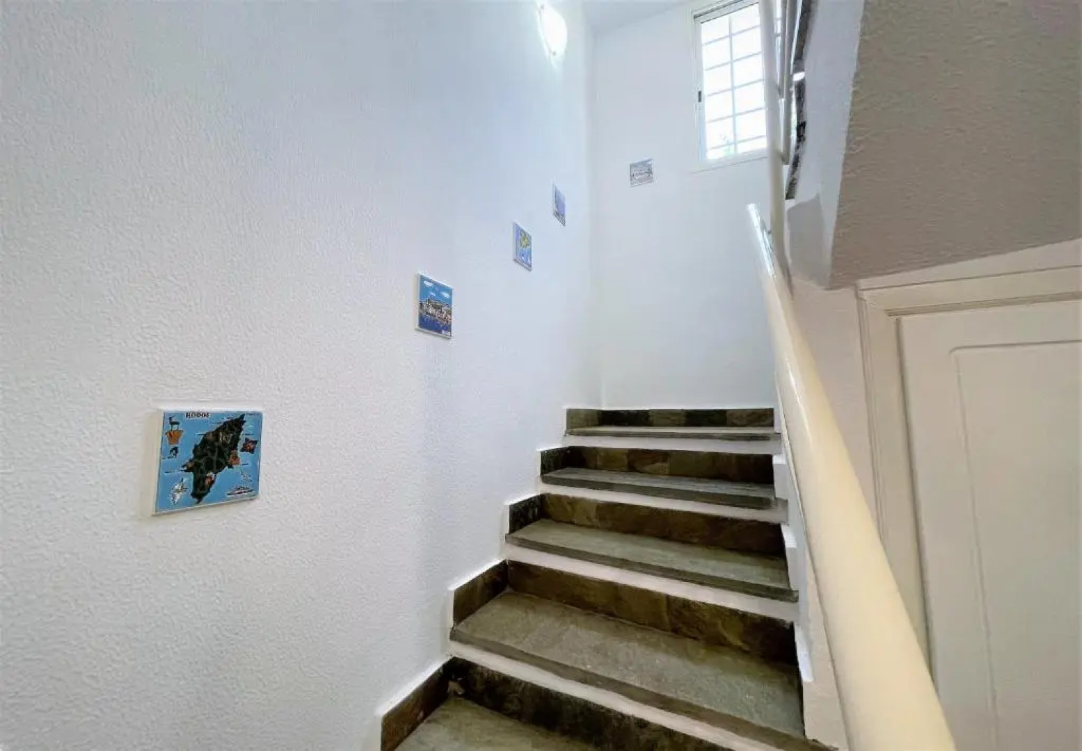 Blossom Holiday Villa DPS18