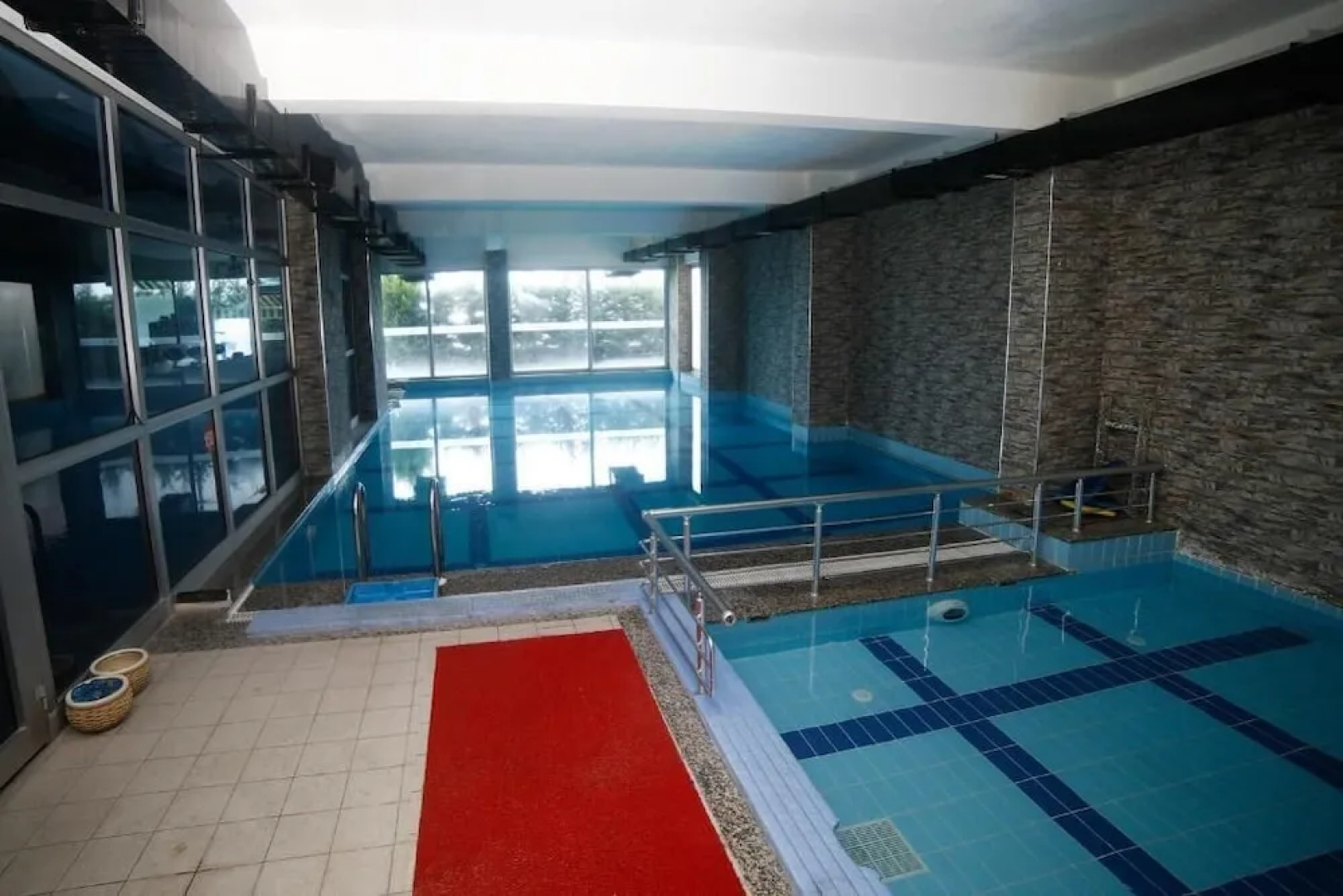 Lavin Otel