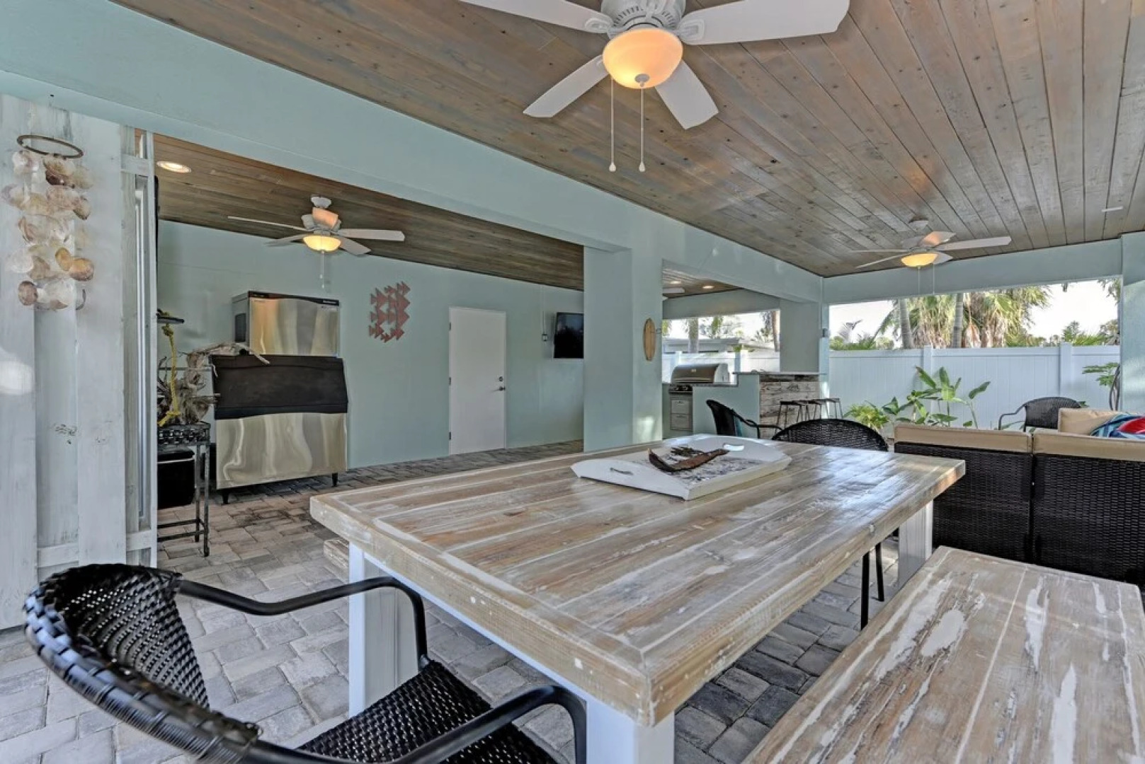 Coconut Breeze Estate