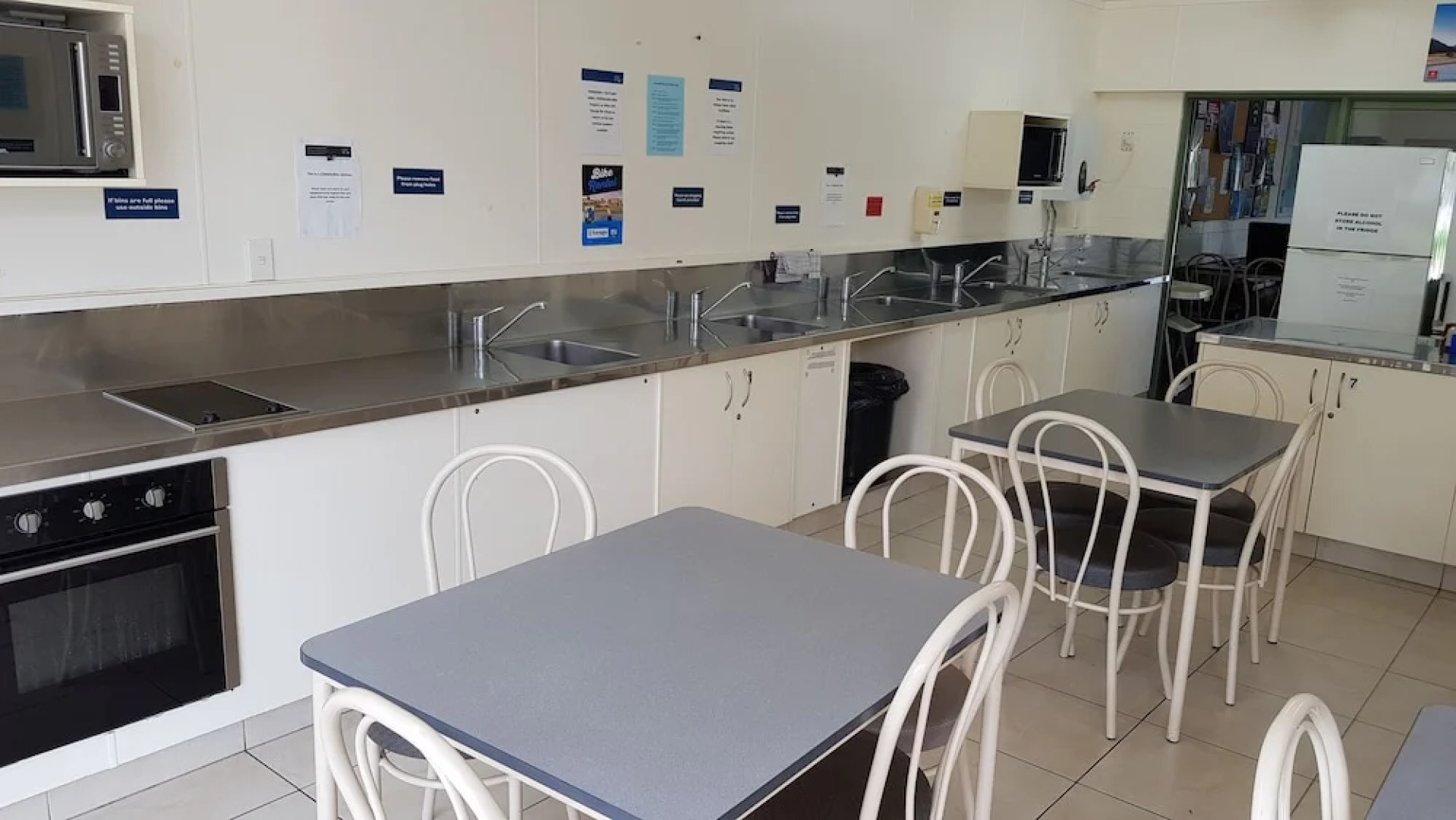 Cromwell TOP 10 Holiday Park