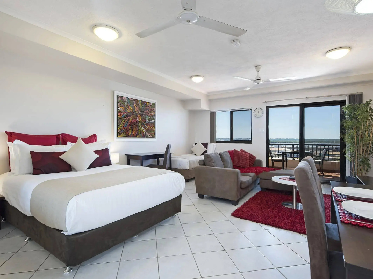 Darwin Executive Studio