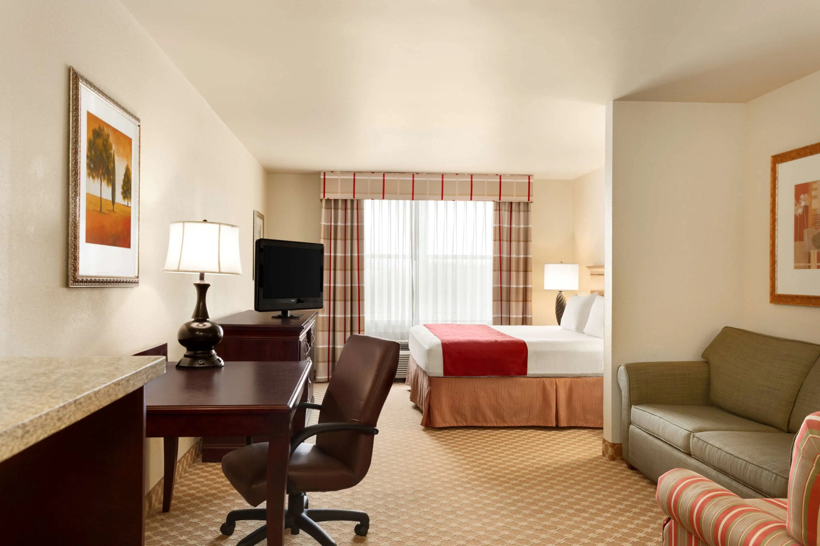 Country Inn & Suites by Radisson, Carlisle, PA