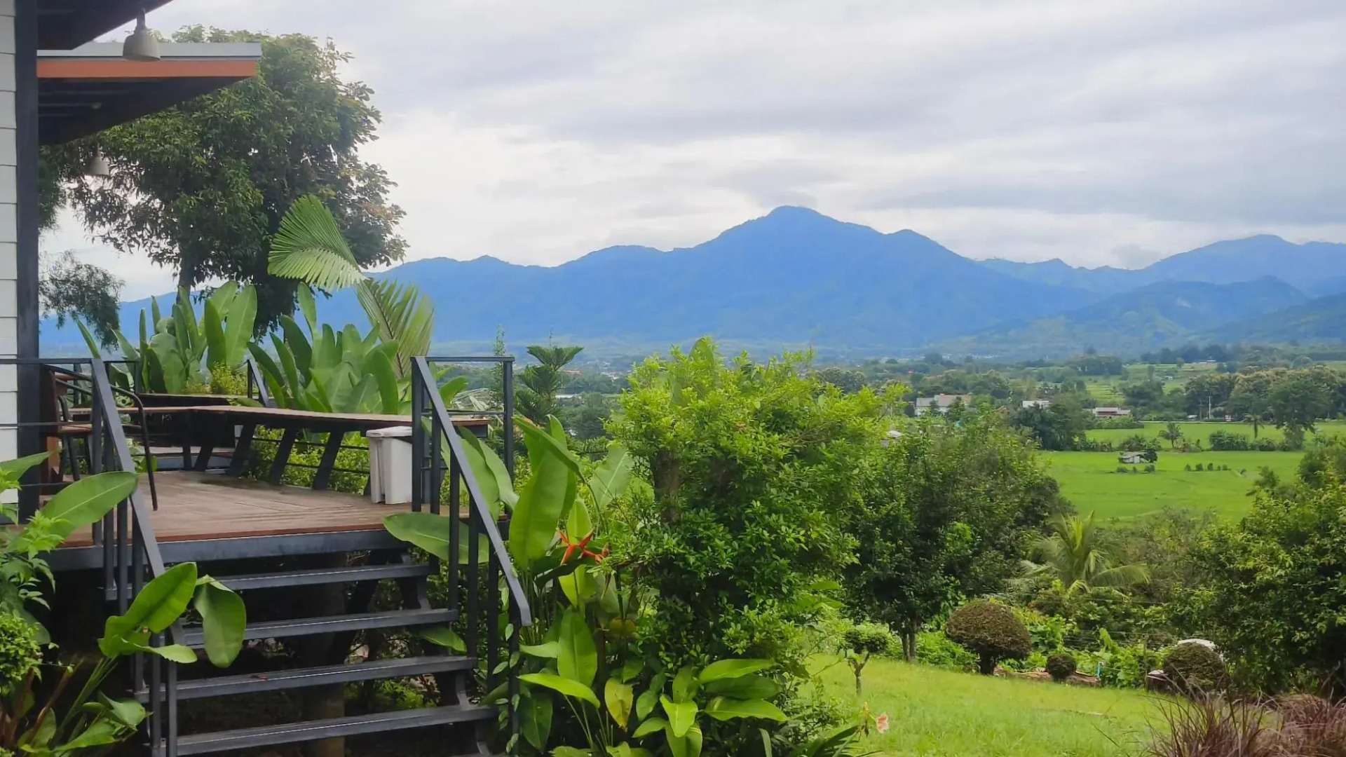 Nala View Resort Pua