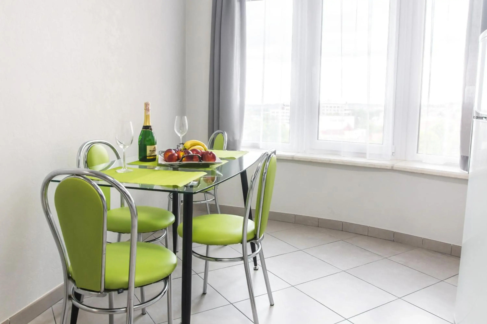 Apartments Roksolany 16