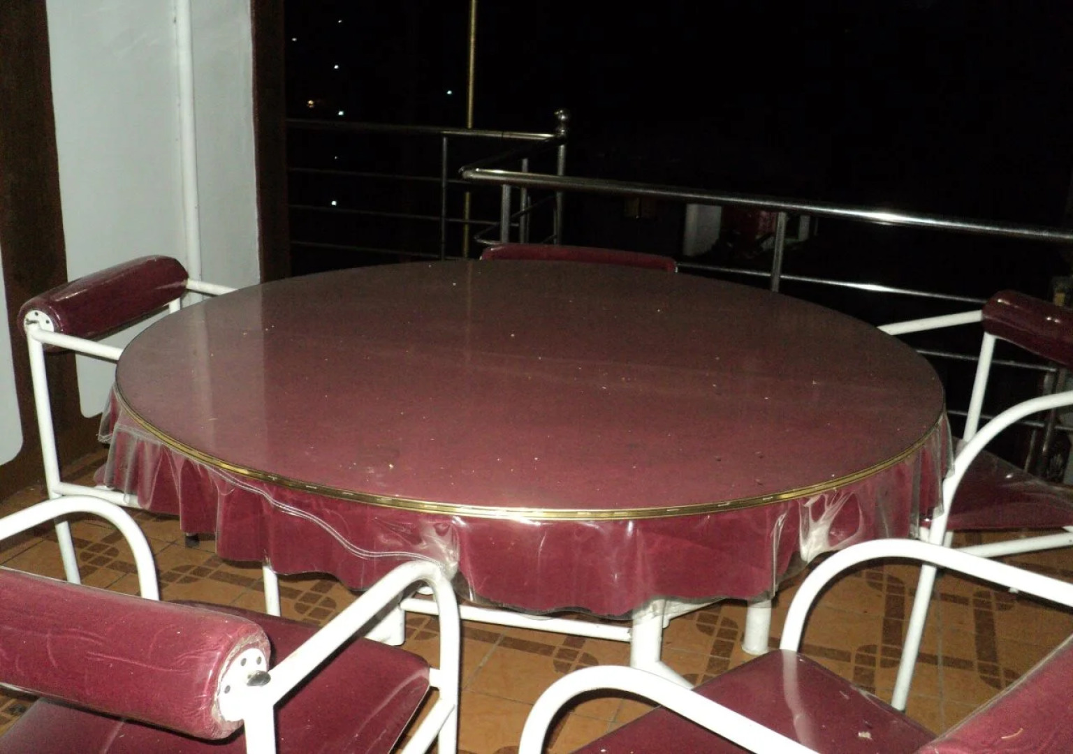 Vista Rooms N Coast Road