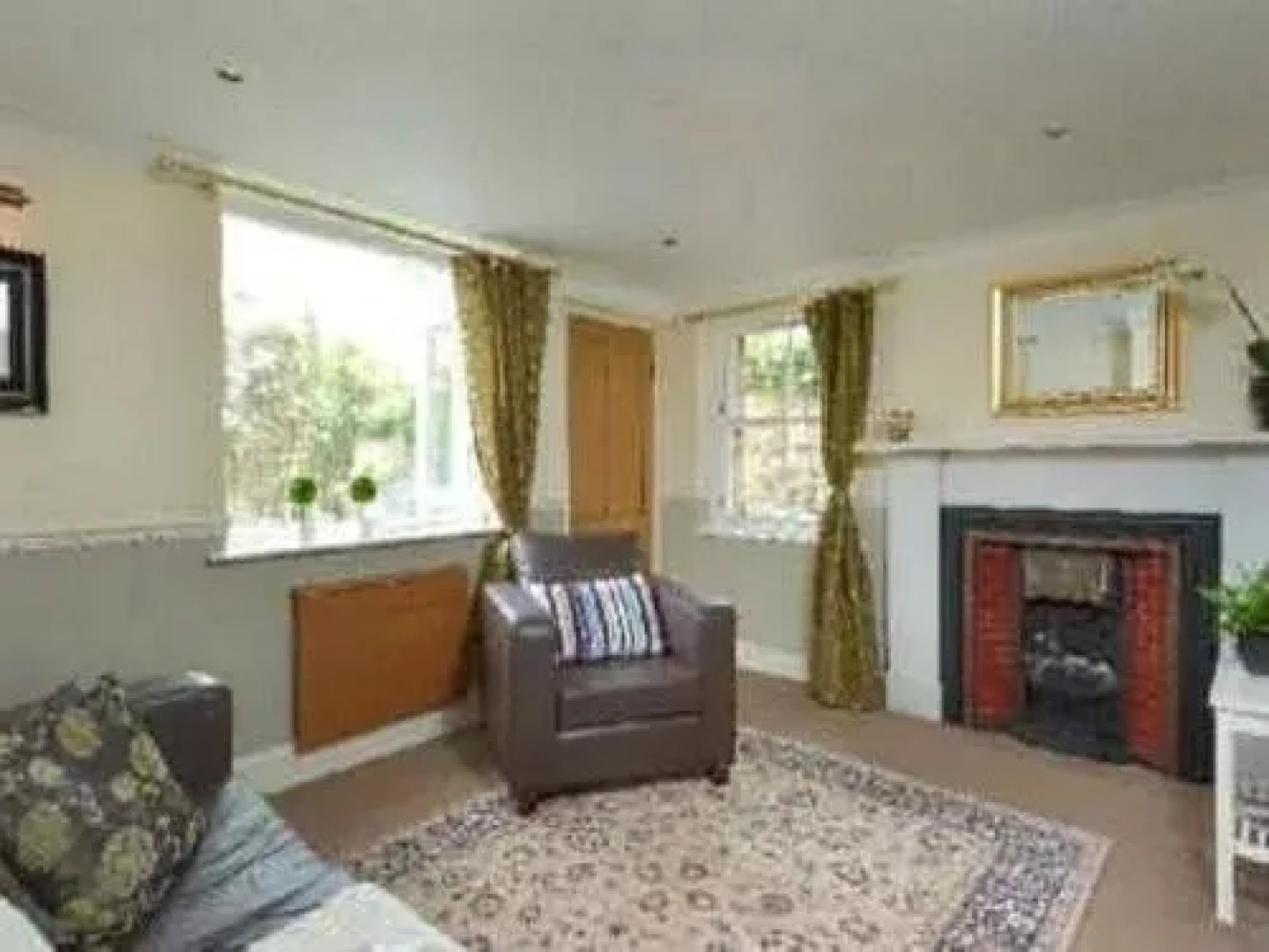 West End Twelve Holiday Apartment