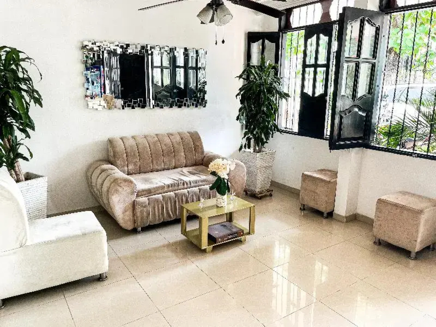 Hotel Boutique Casa Pere