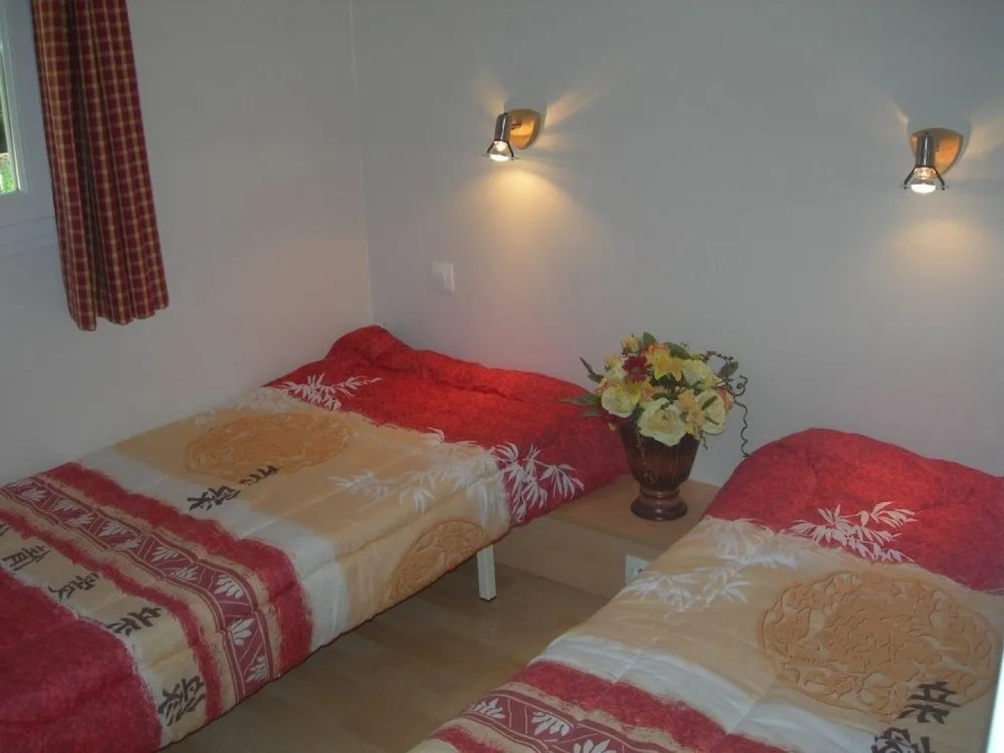 Moulin des Sandaux Village