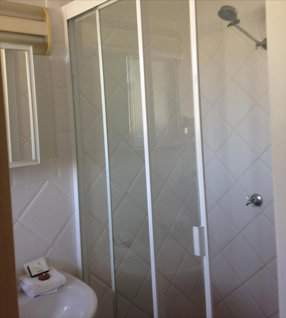 O'Shea's Royal Hotel