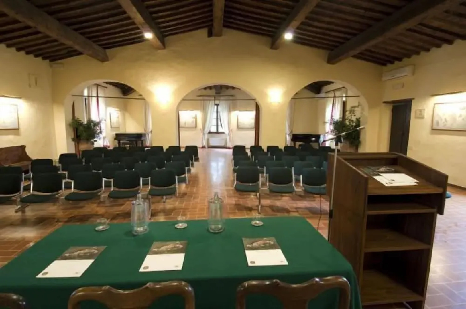 Castello di Gargonza