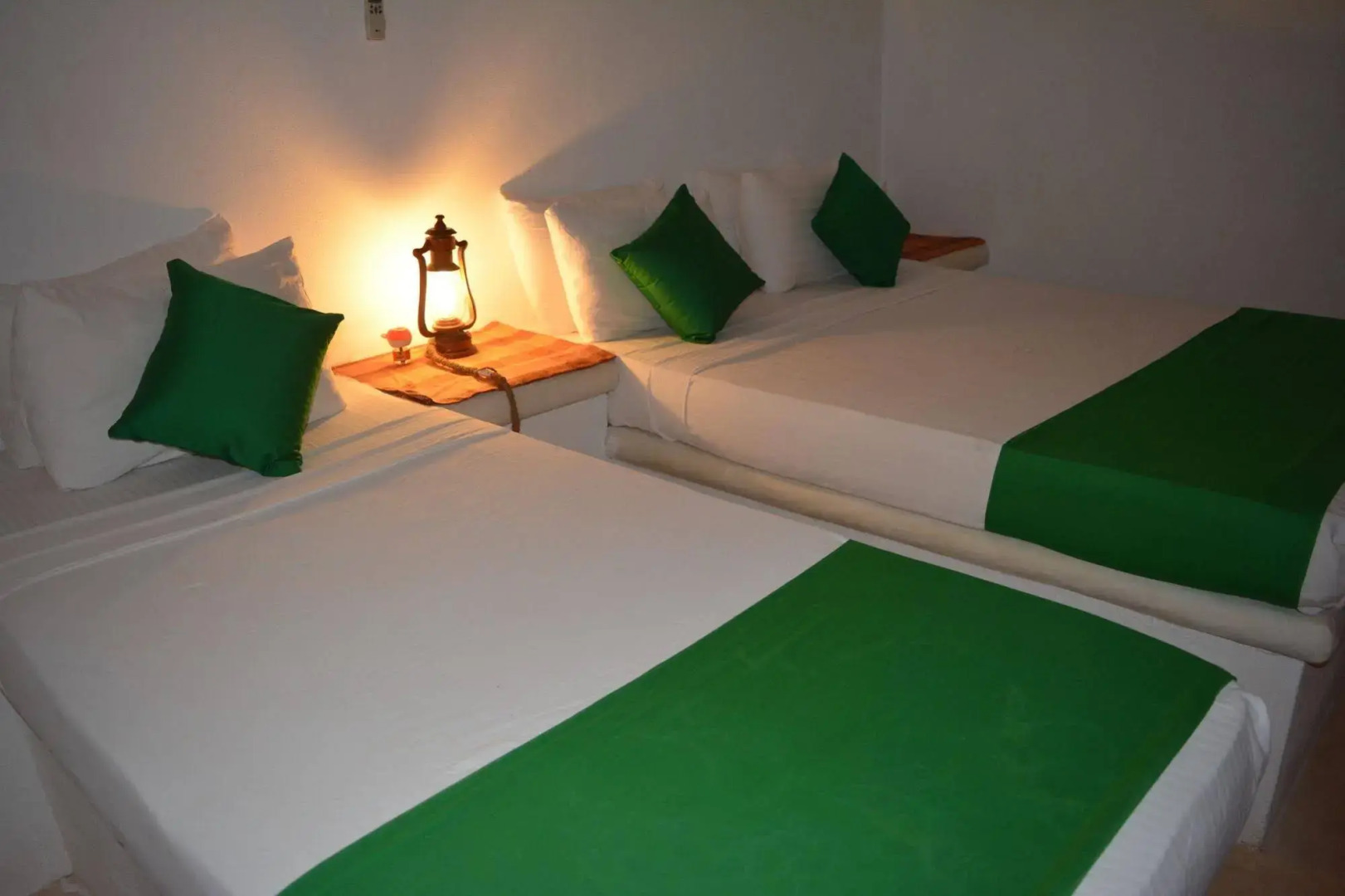 Roshanne Beach Resort