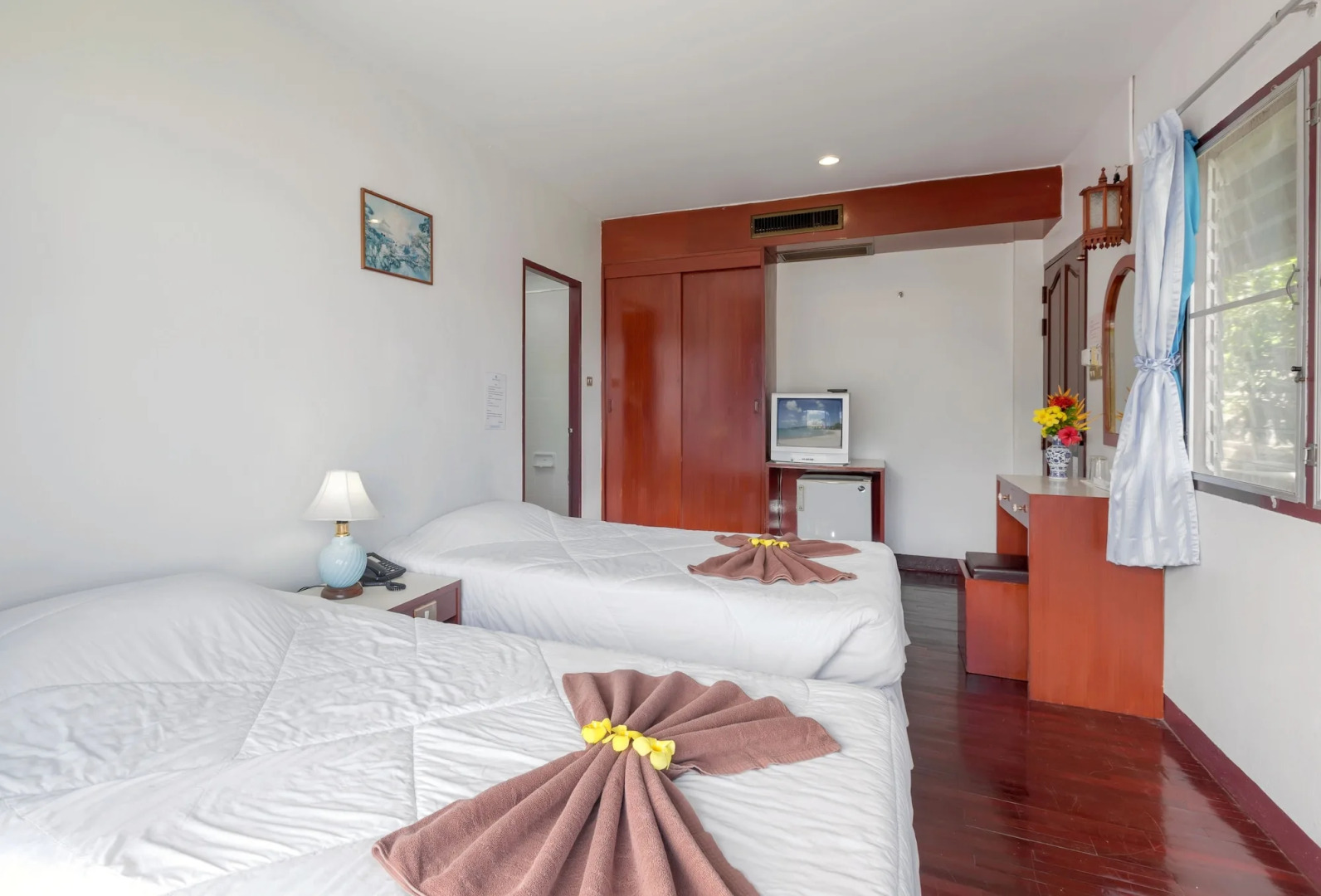 Royal Crown Hotel & Palm Spa Resort