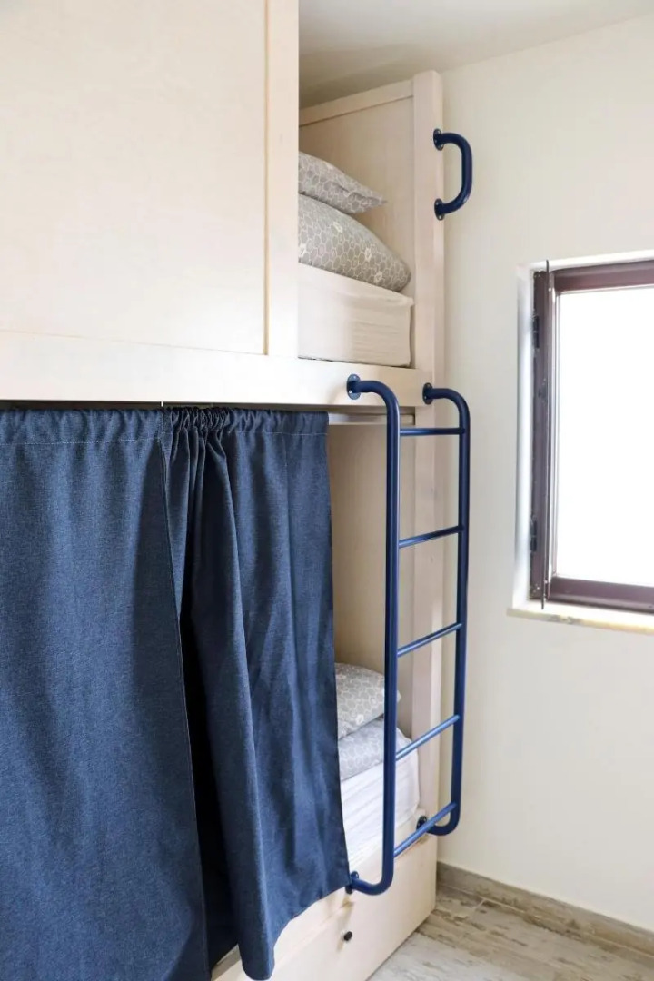 AKTION Peniche Hostel & Apartments