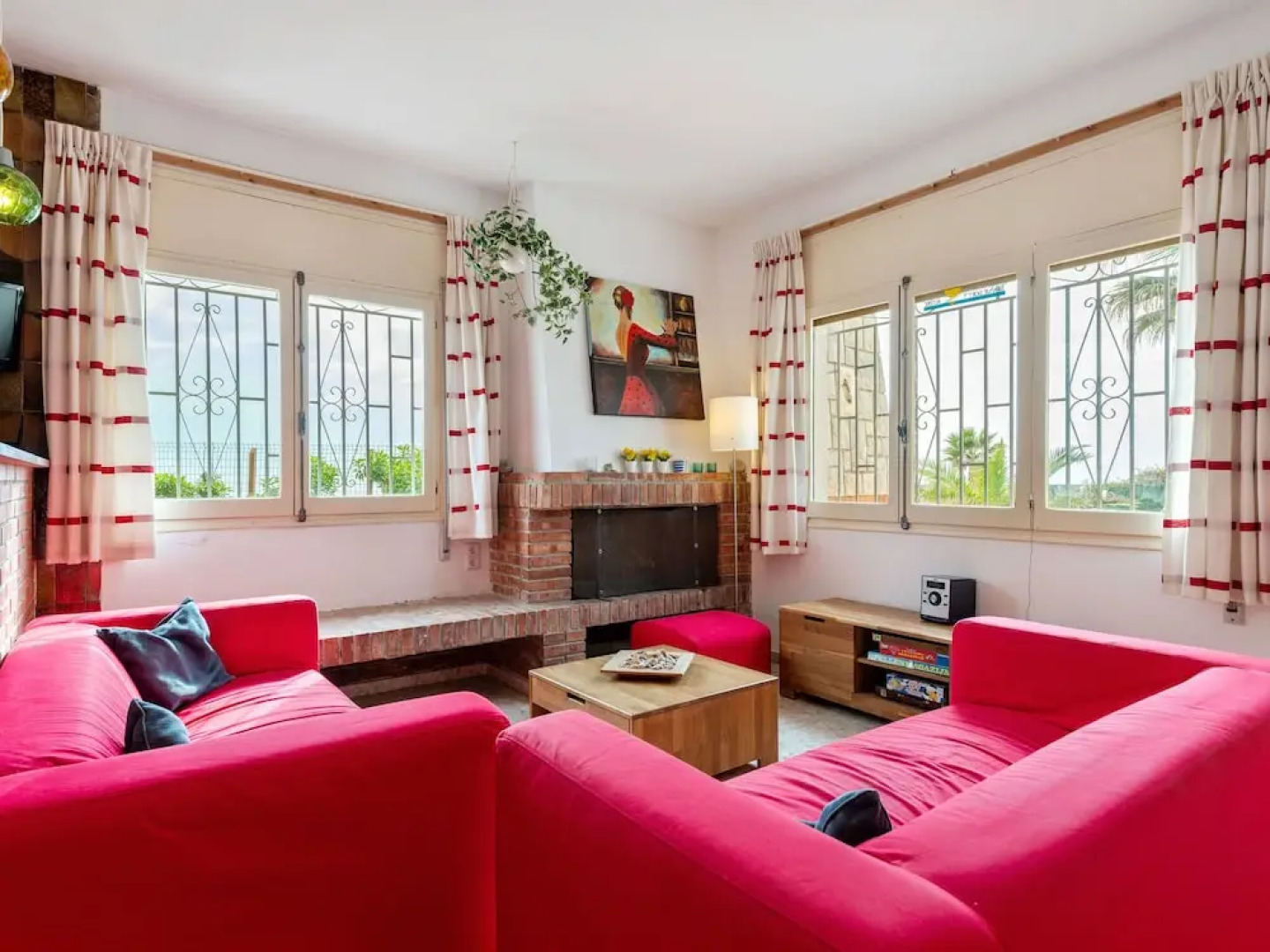 Stunning Holiday Home in Vinarós With Children's Pool