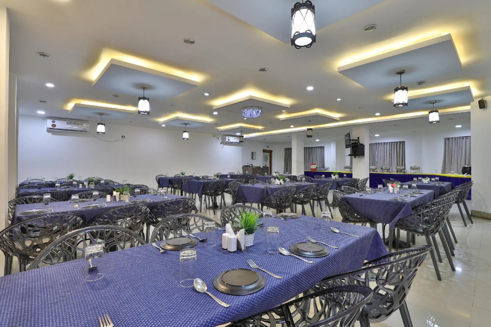 Palette - Golden Pond