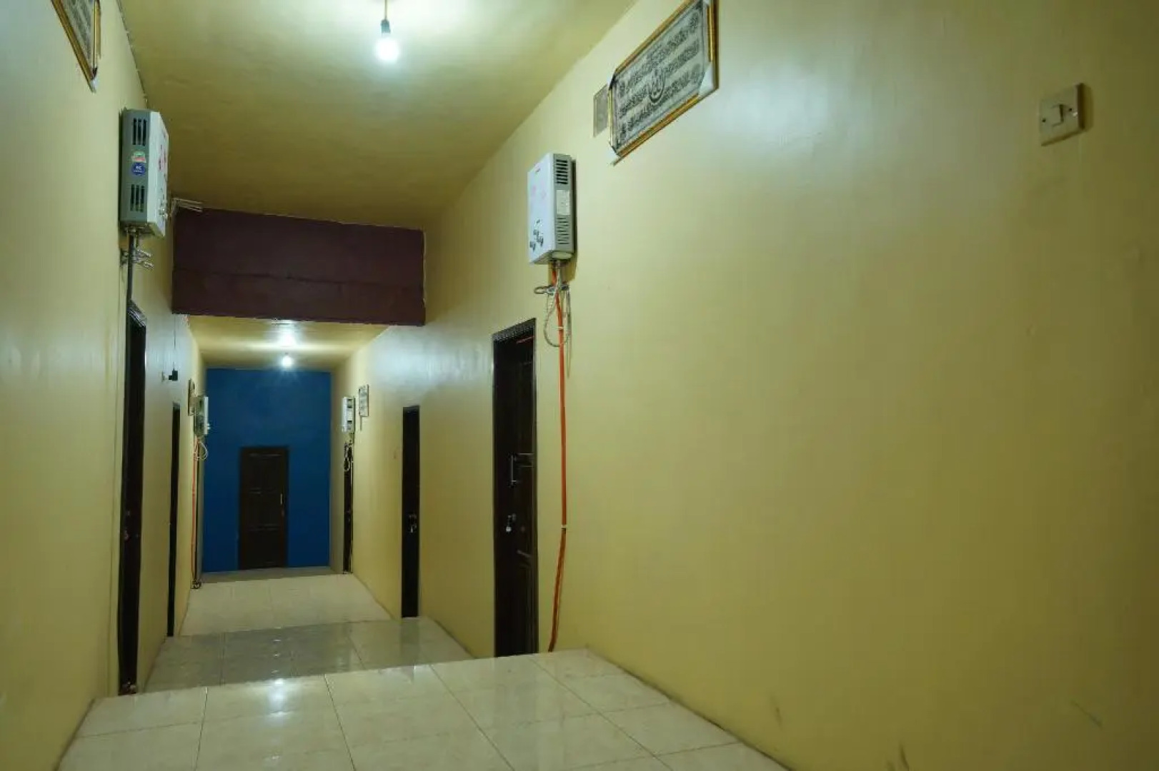 OYO 927 Carina Hotel