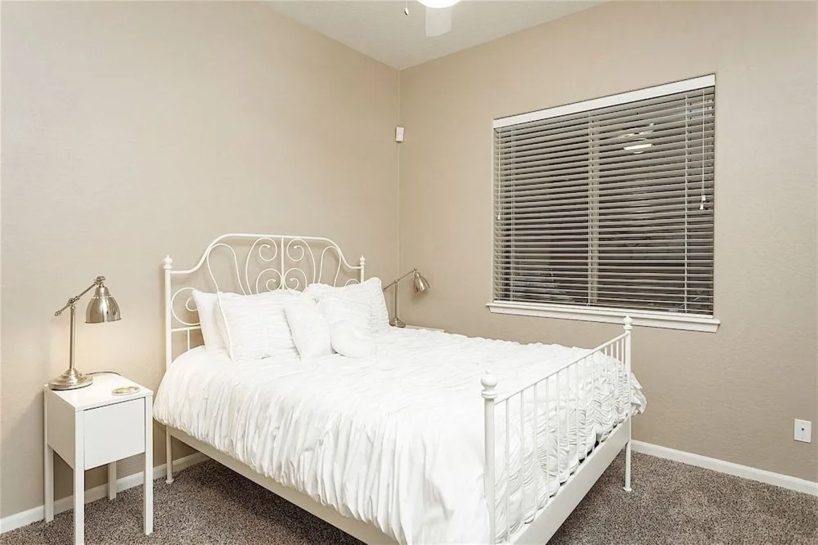 Hole In One 4 Br By Casago