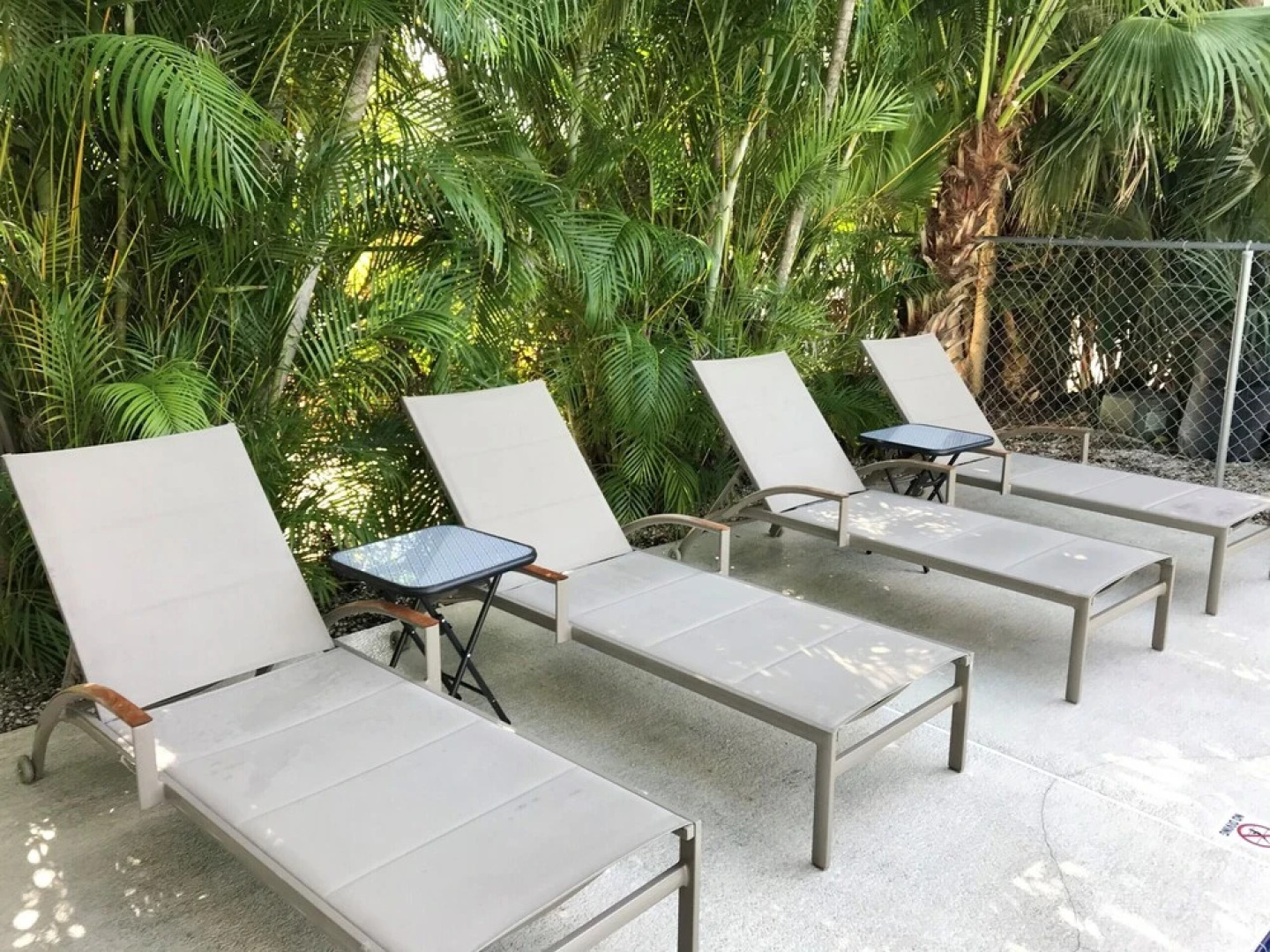 IRB Poolside Unit A Star5vacations