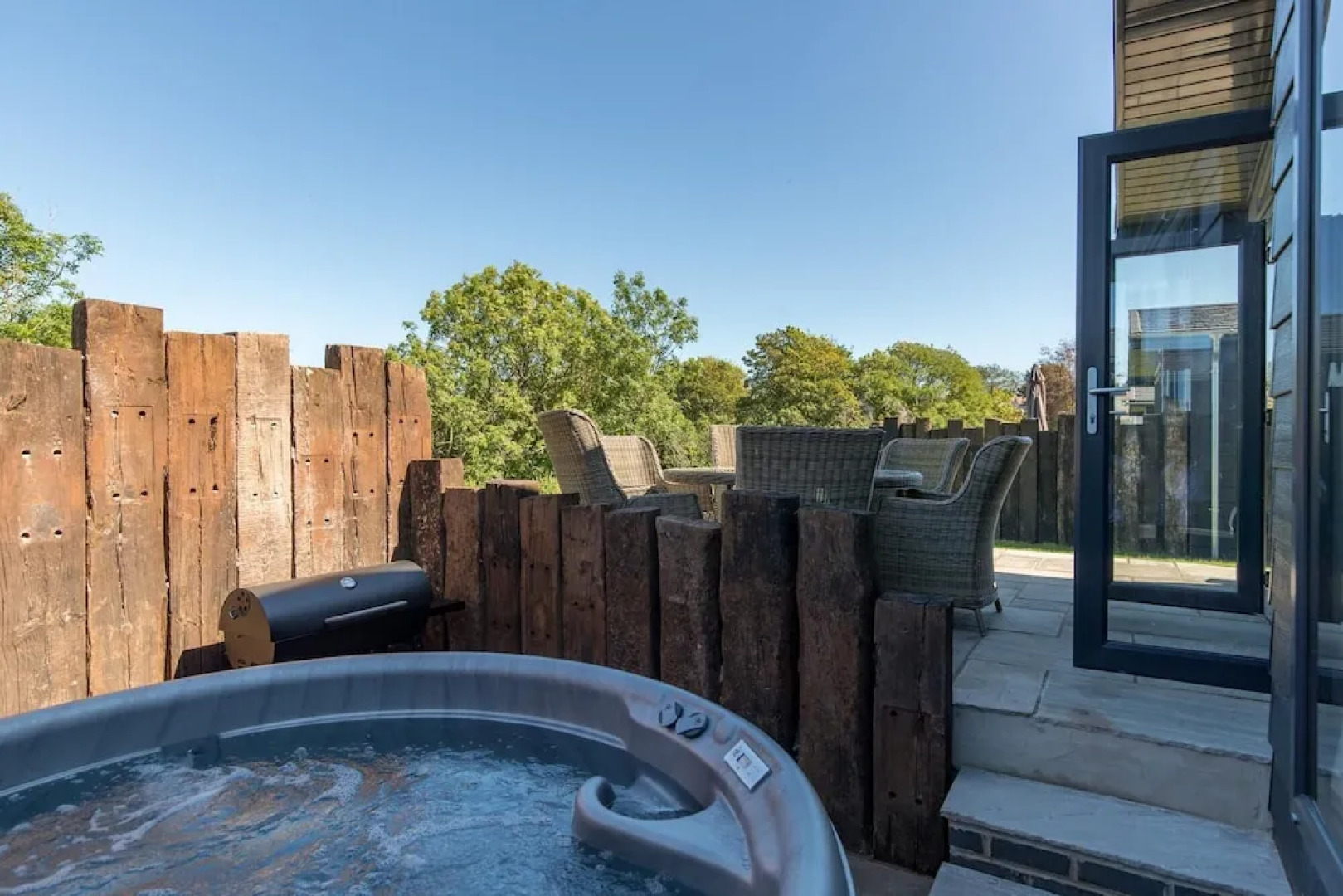 Dewin Bach - Luxury Lodge Hot Tub Close to Beach