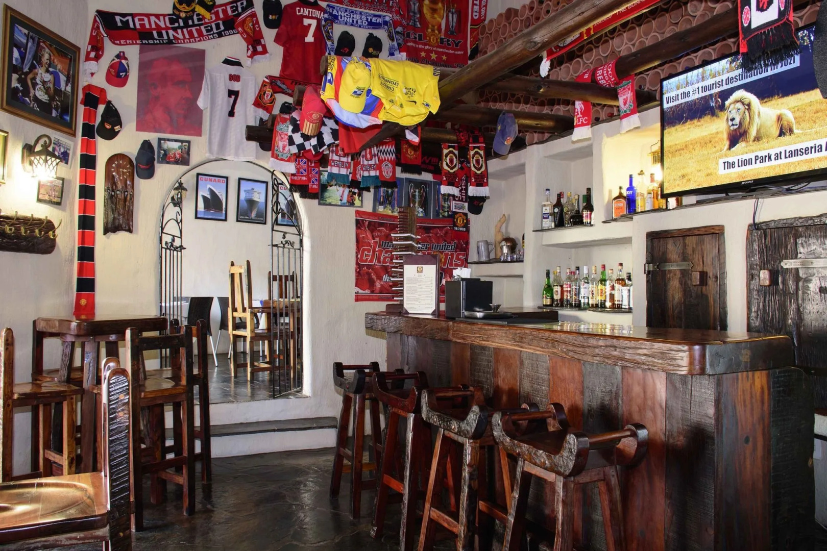 By Bush Telegraph Lodge