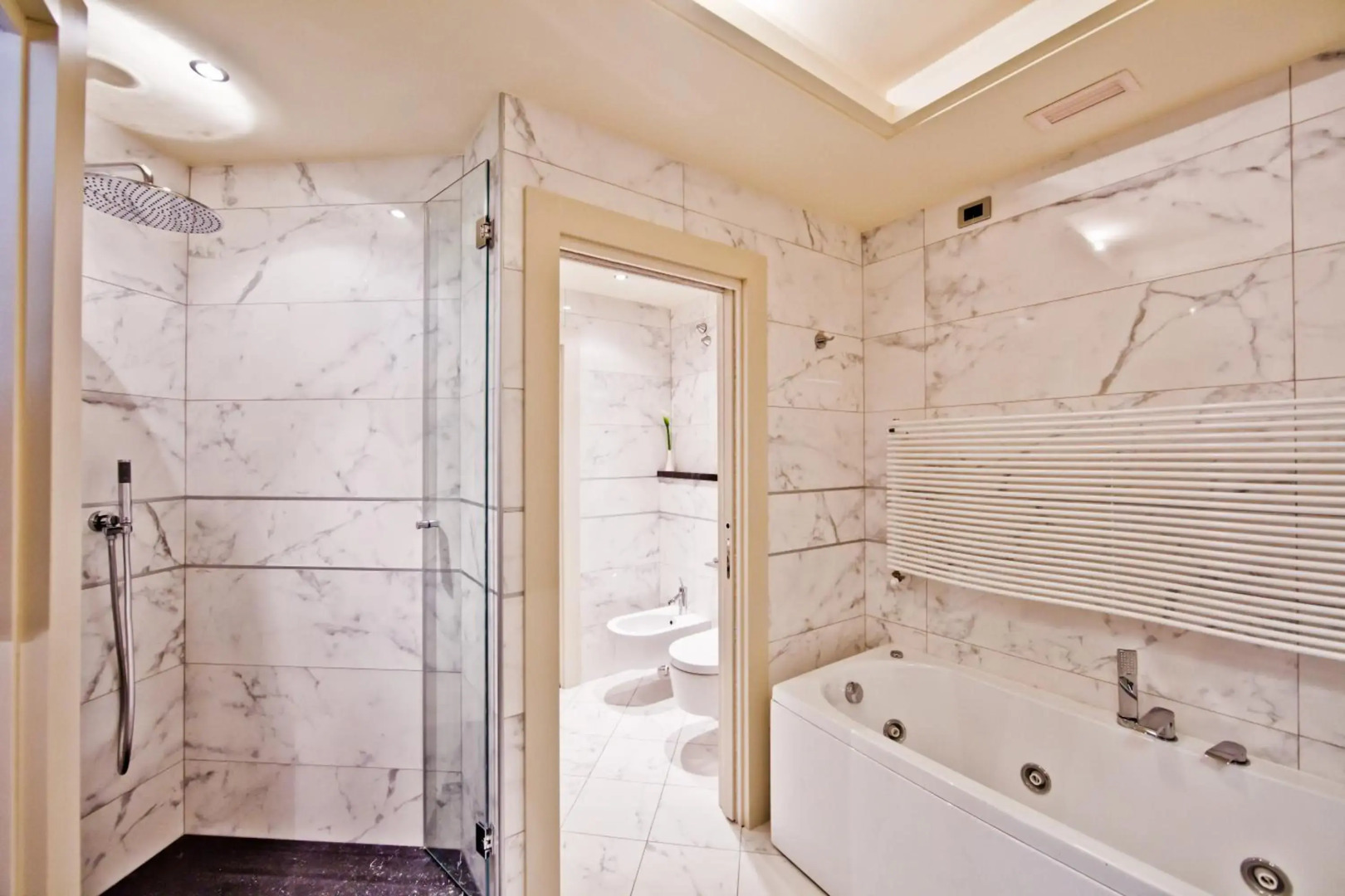 Hotel Kristal Palace - Tonelli Hotels - Adult Friendly