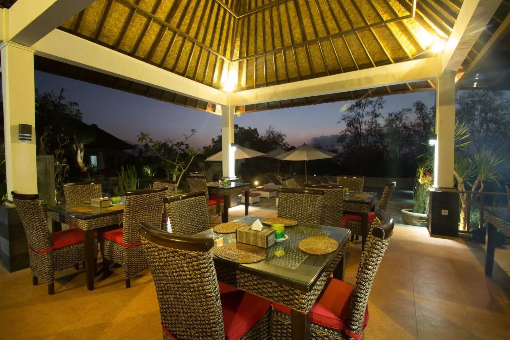 RedDoorz Plus Nusa Lembongan Island