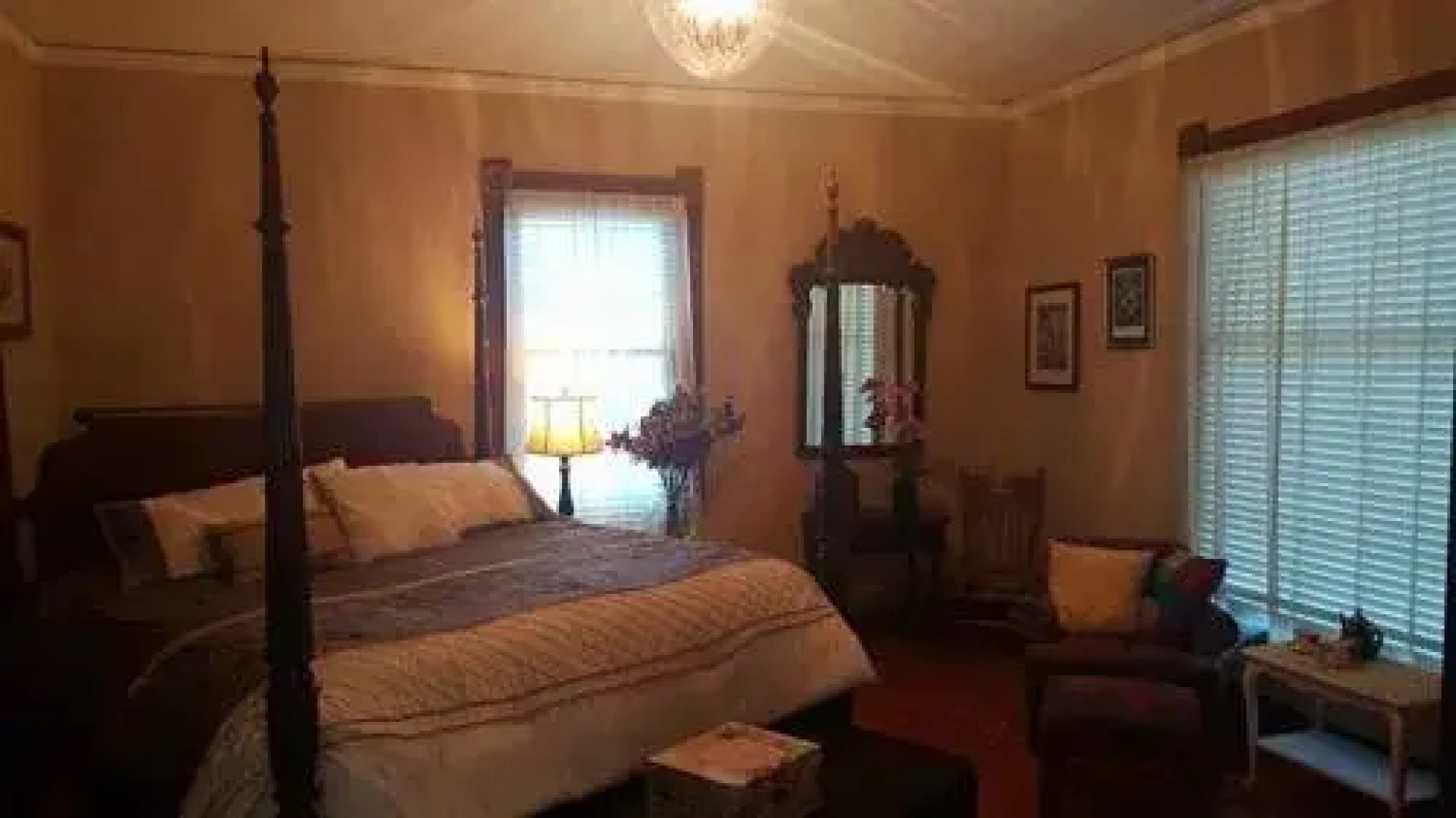 Springfield Arts Bed and Breakfast