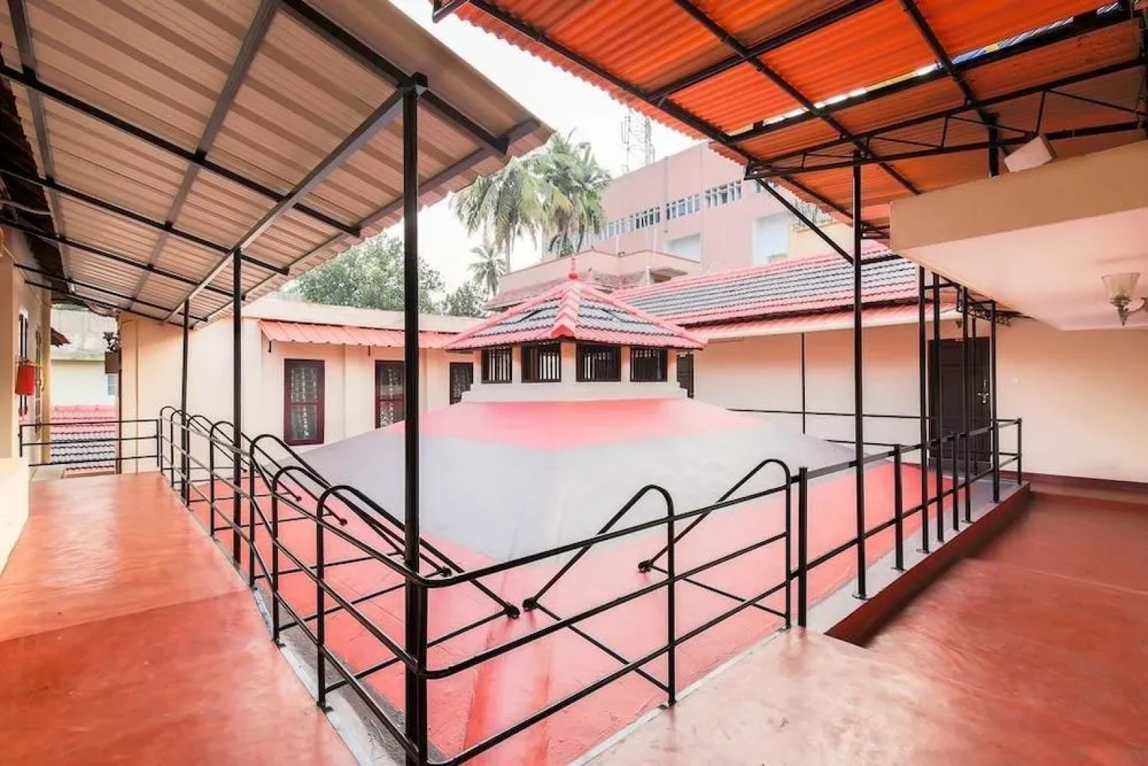 Royal Heritage Hotel