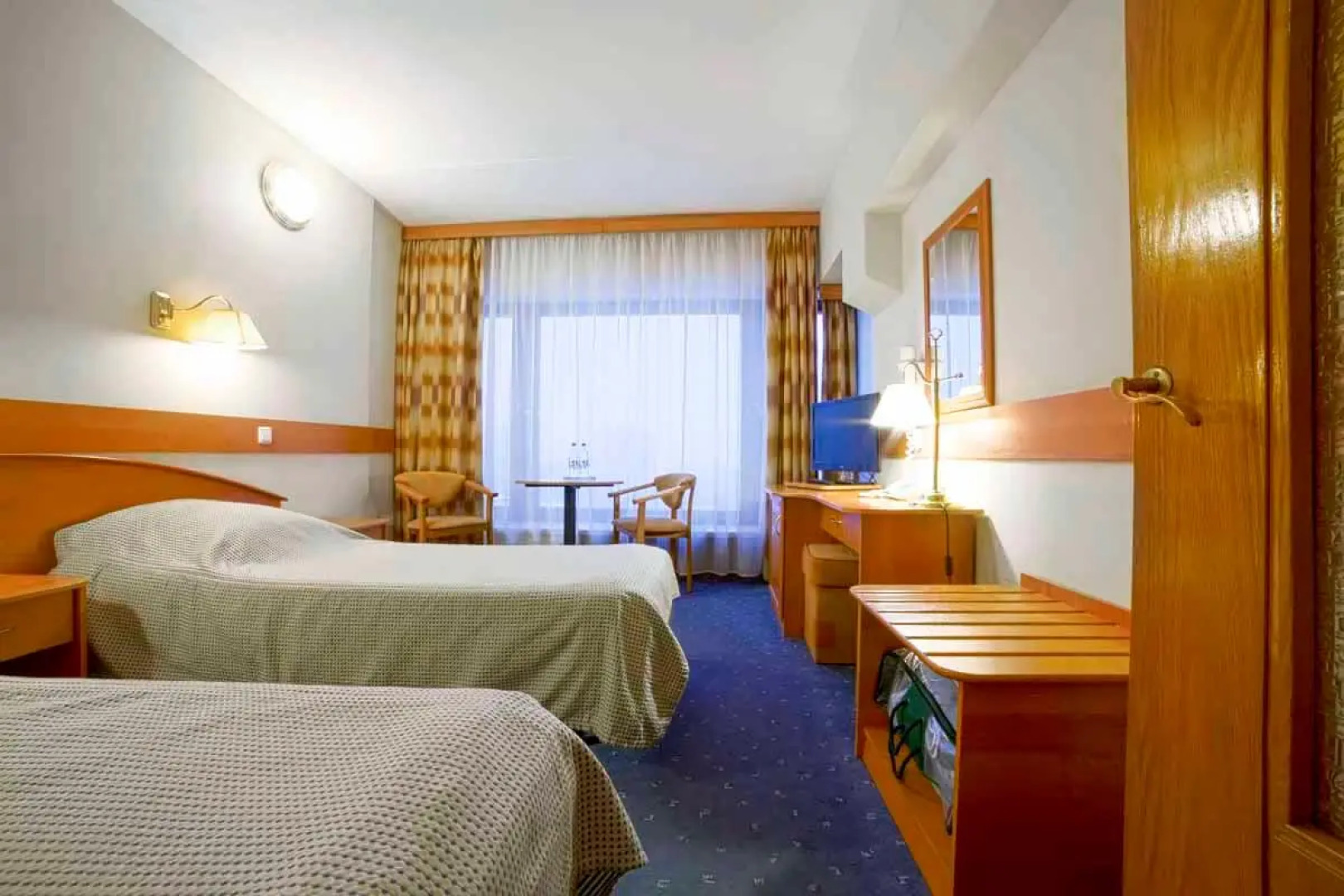 Отель Спутник