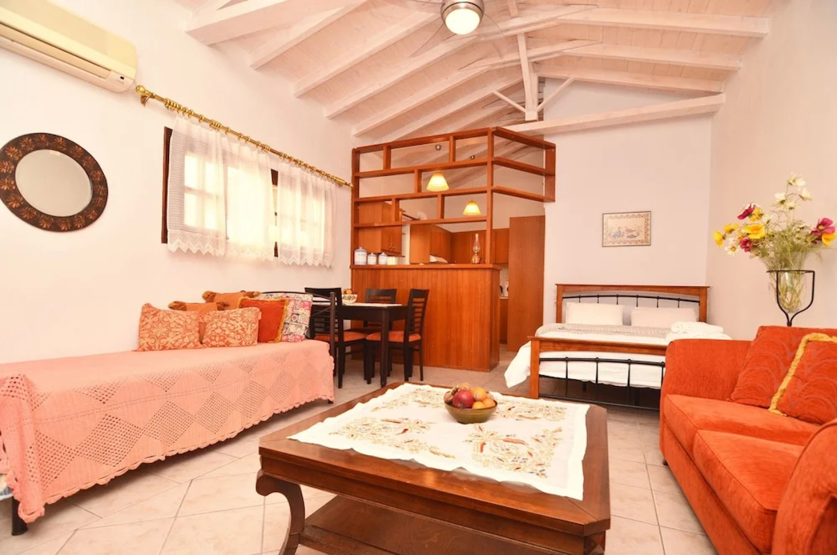 Areopoli Sofia Old Town Inn