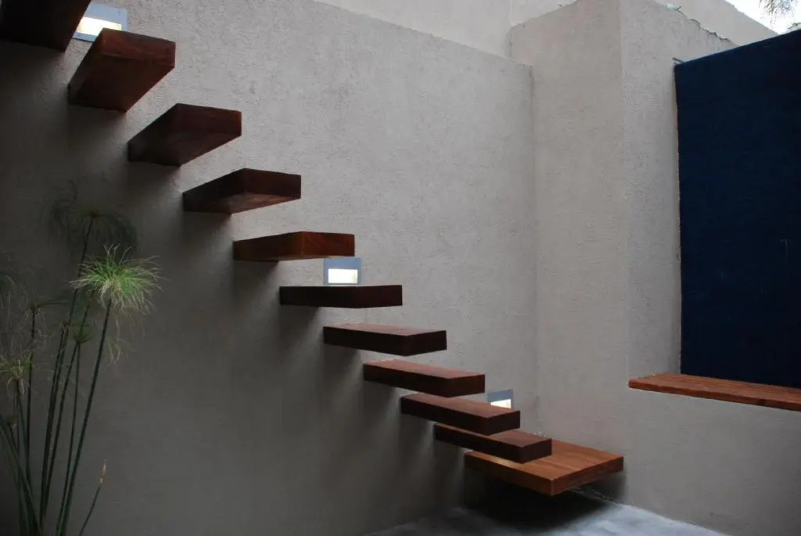 San Isidro Plaza Hotel