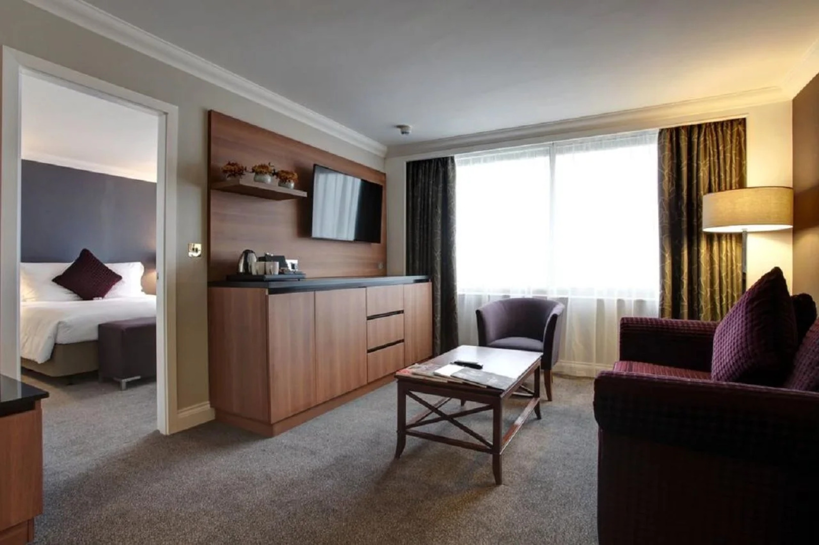 Renaissance London Heathrow Hotel