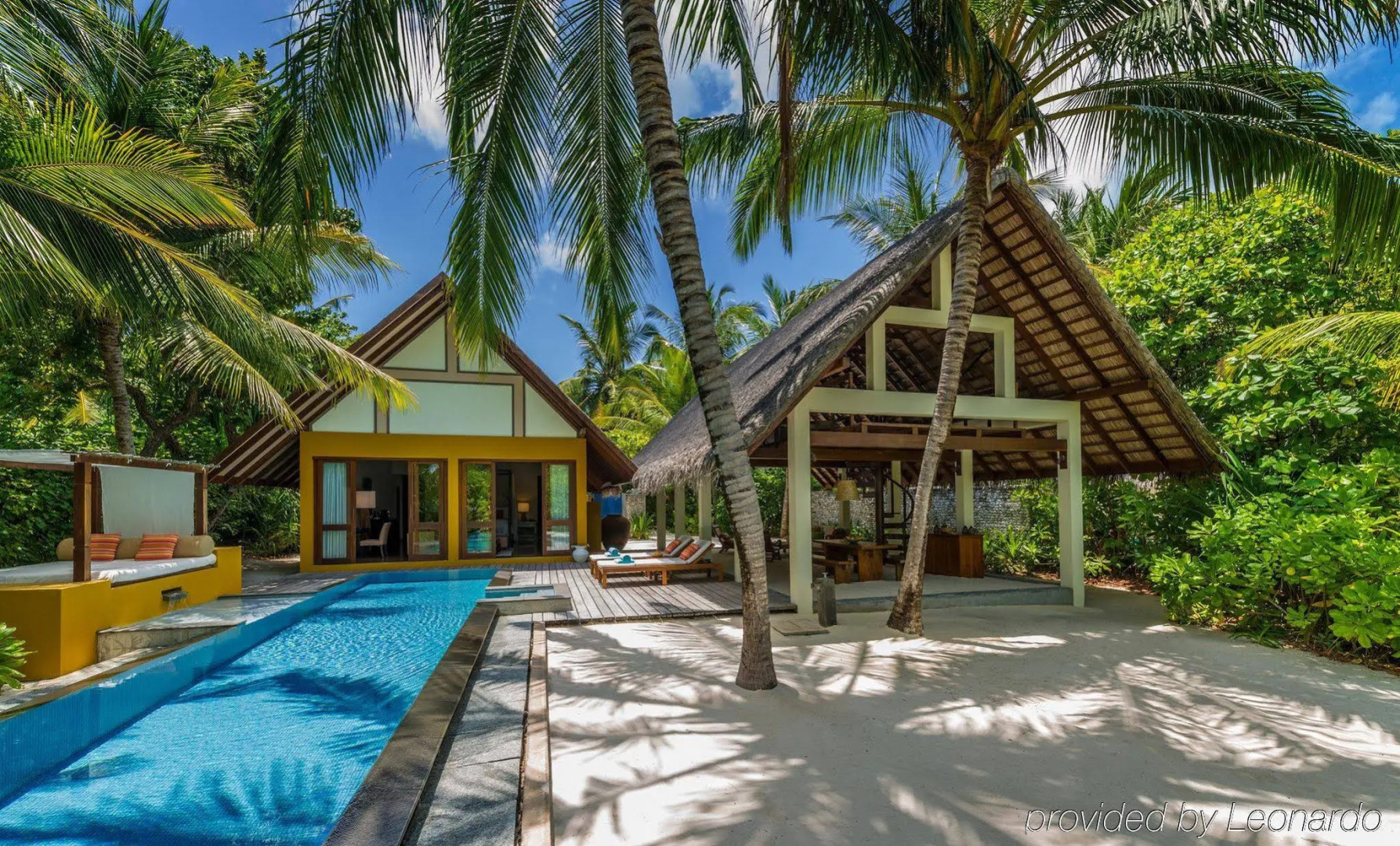 Four Seasons Resort  Maldives at Landaa Giraavaru