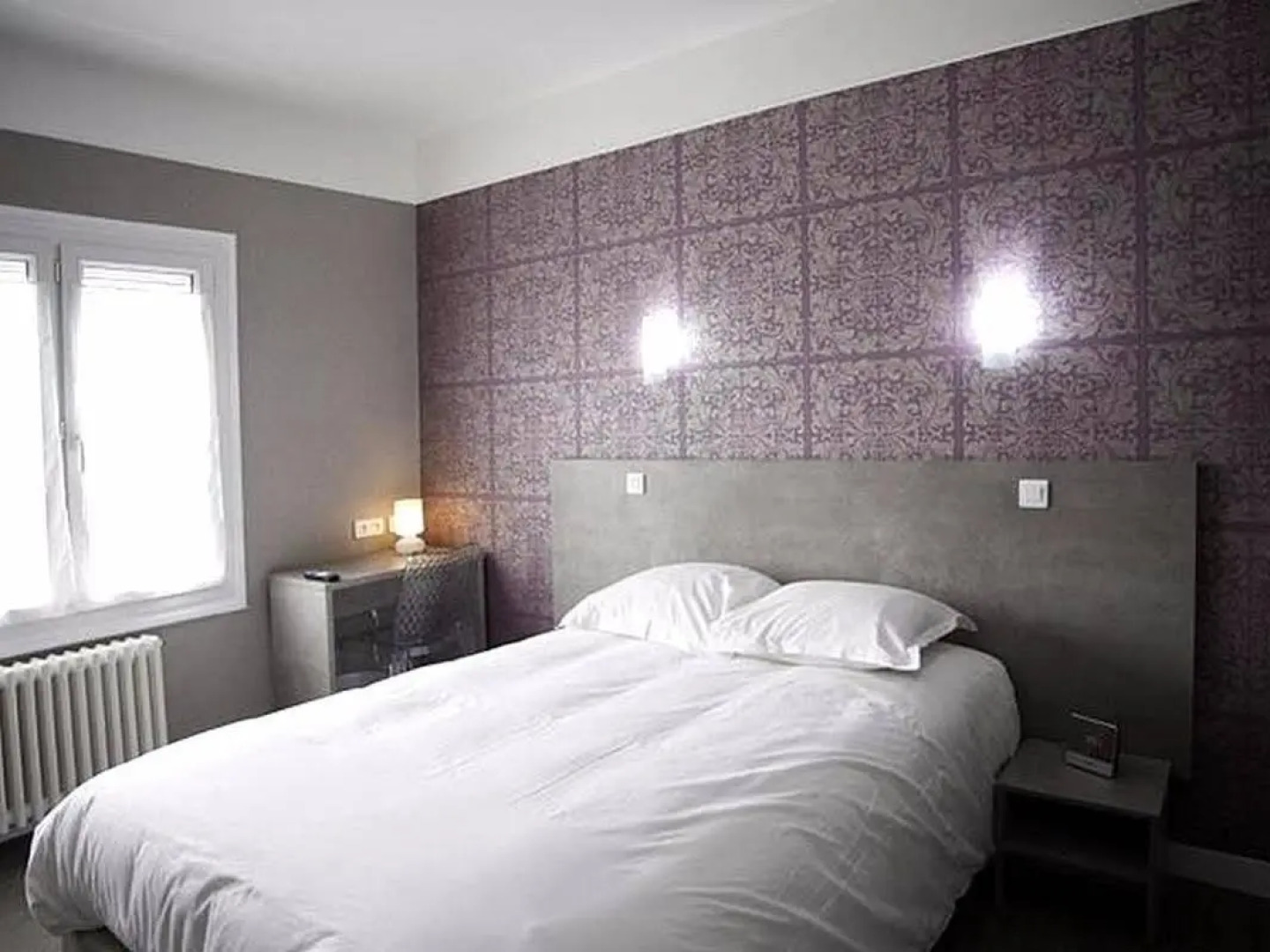 Logis Hôtel Le Chene Dore