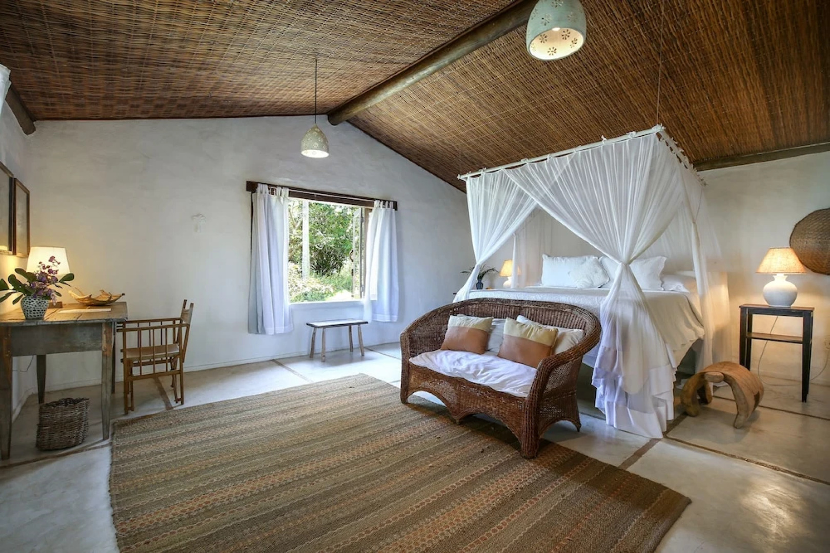 Hotel Calá & Divino