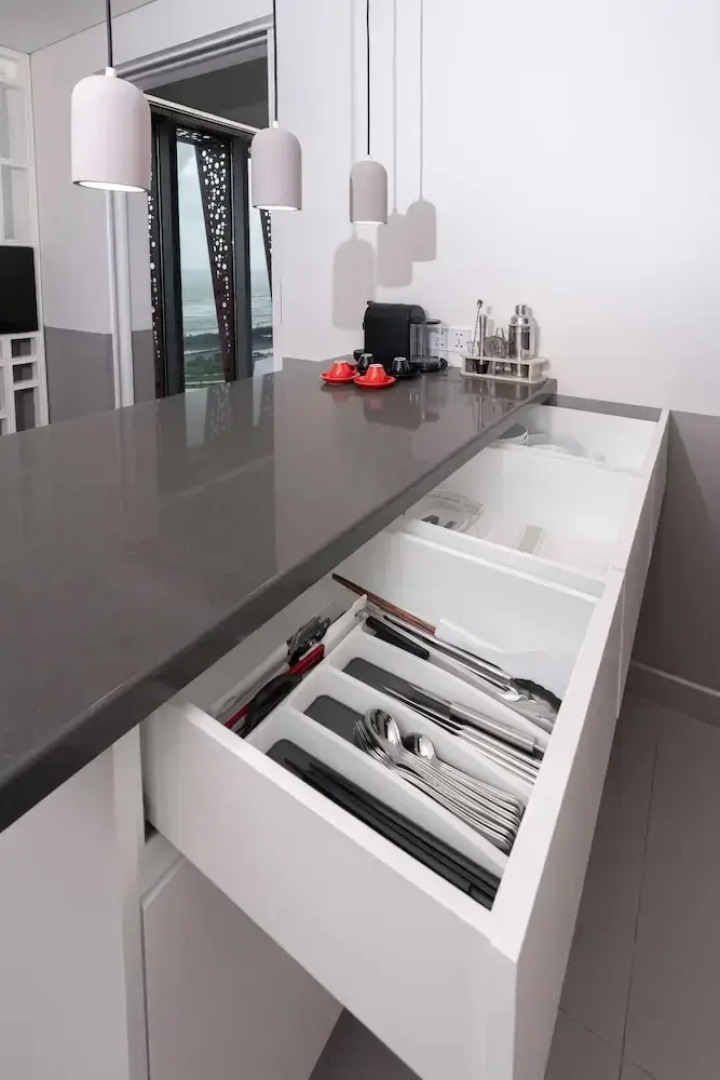 Wink Hotel Tuy Hoa Beach - 24hrs stay & Rooftop Pool Bar