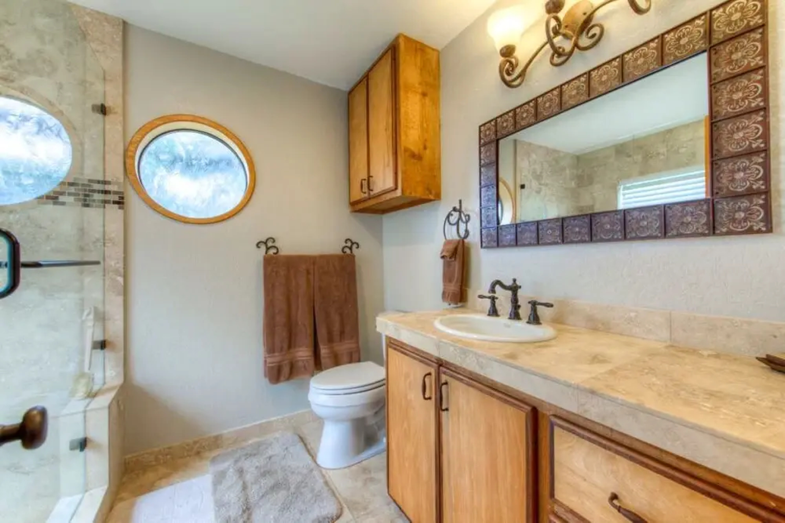 3BR 2BA Lake Travis Waterfront with Boat Launch by RedAwning