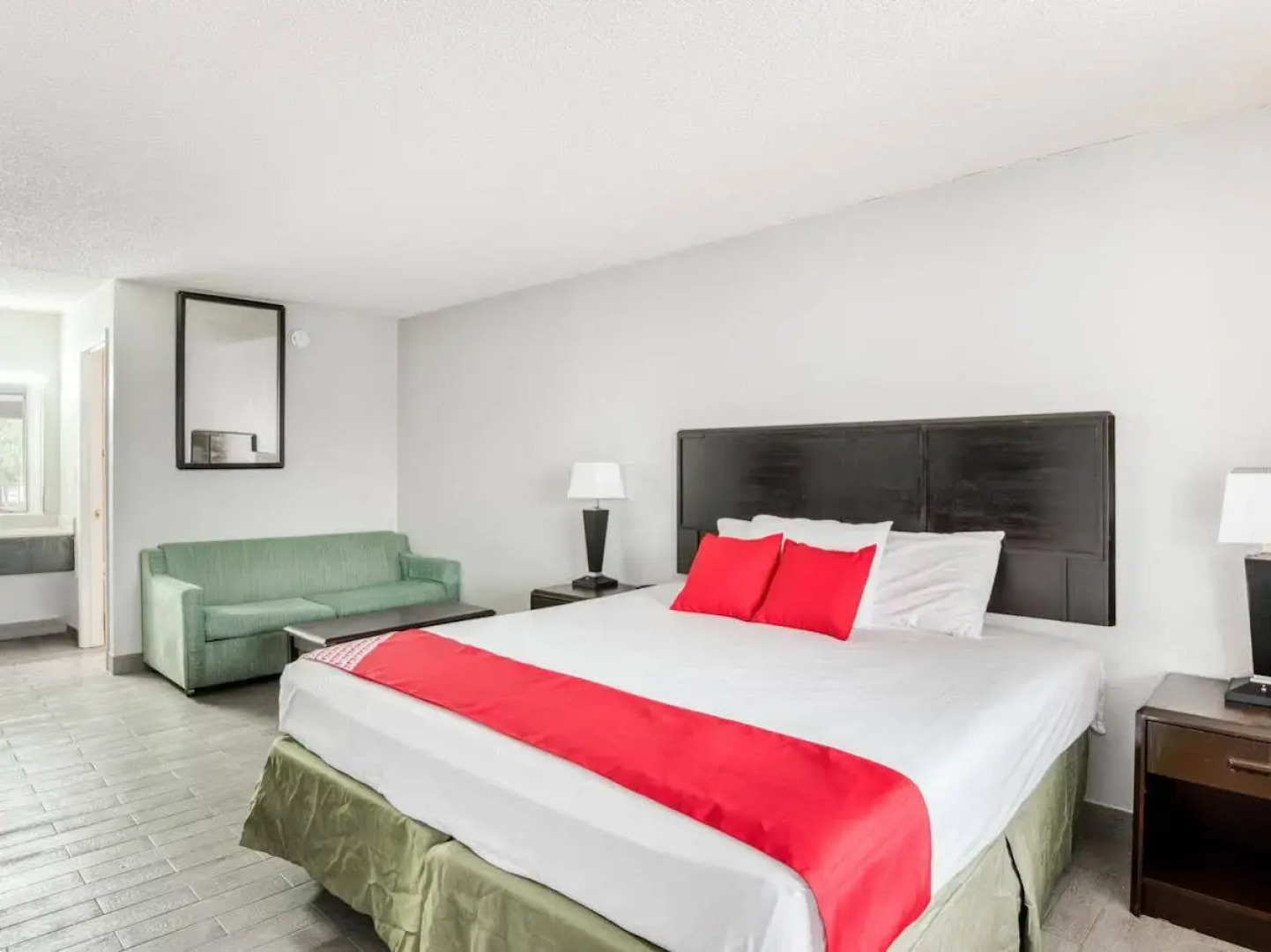 OYO Hotel Kissimmee West